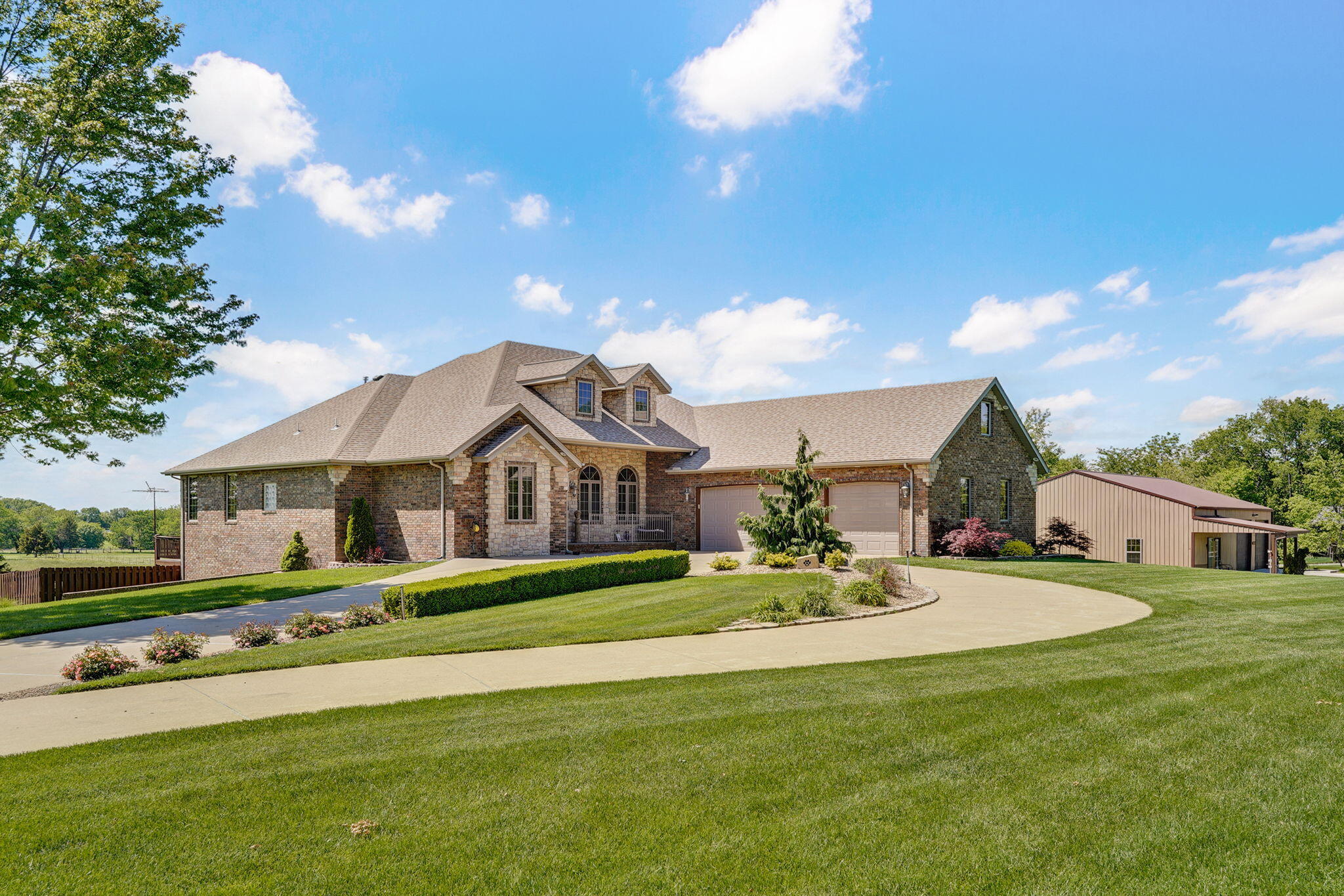 main property photo 96