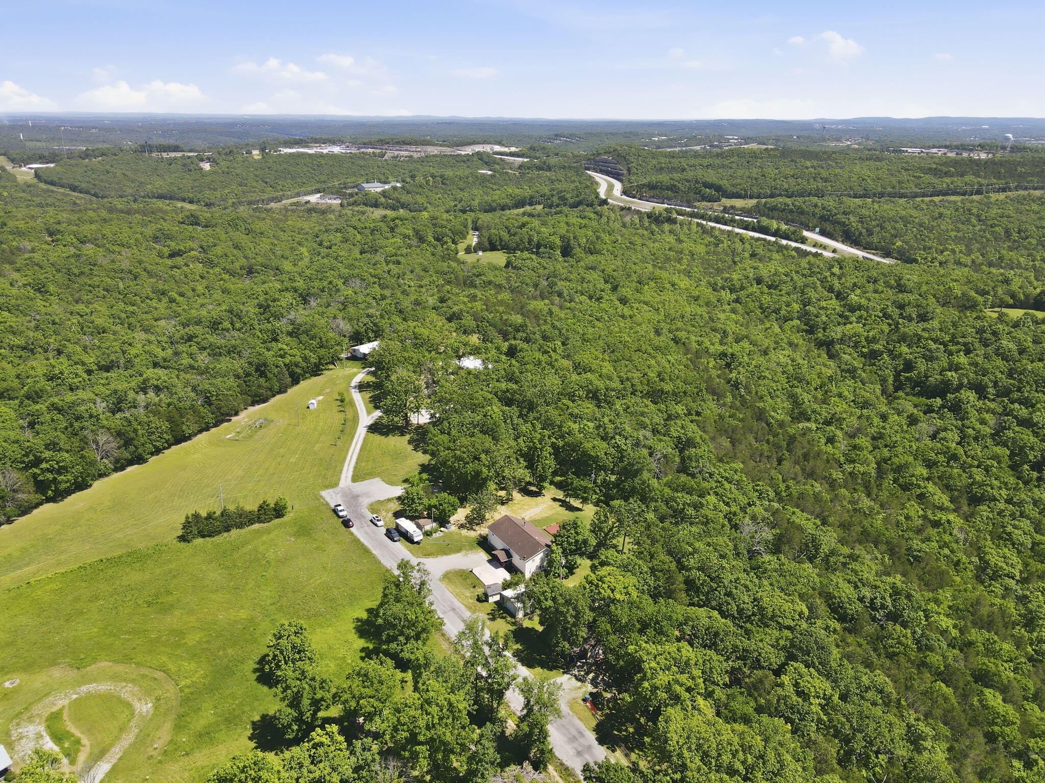main property photo 40