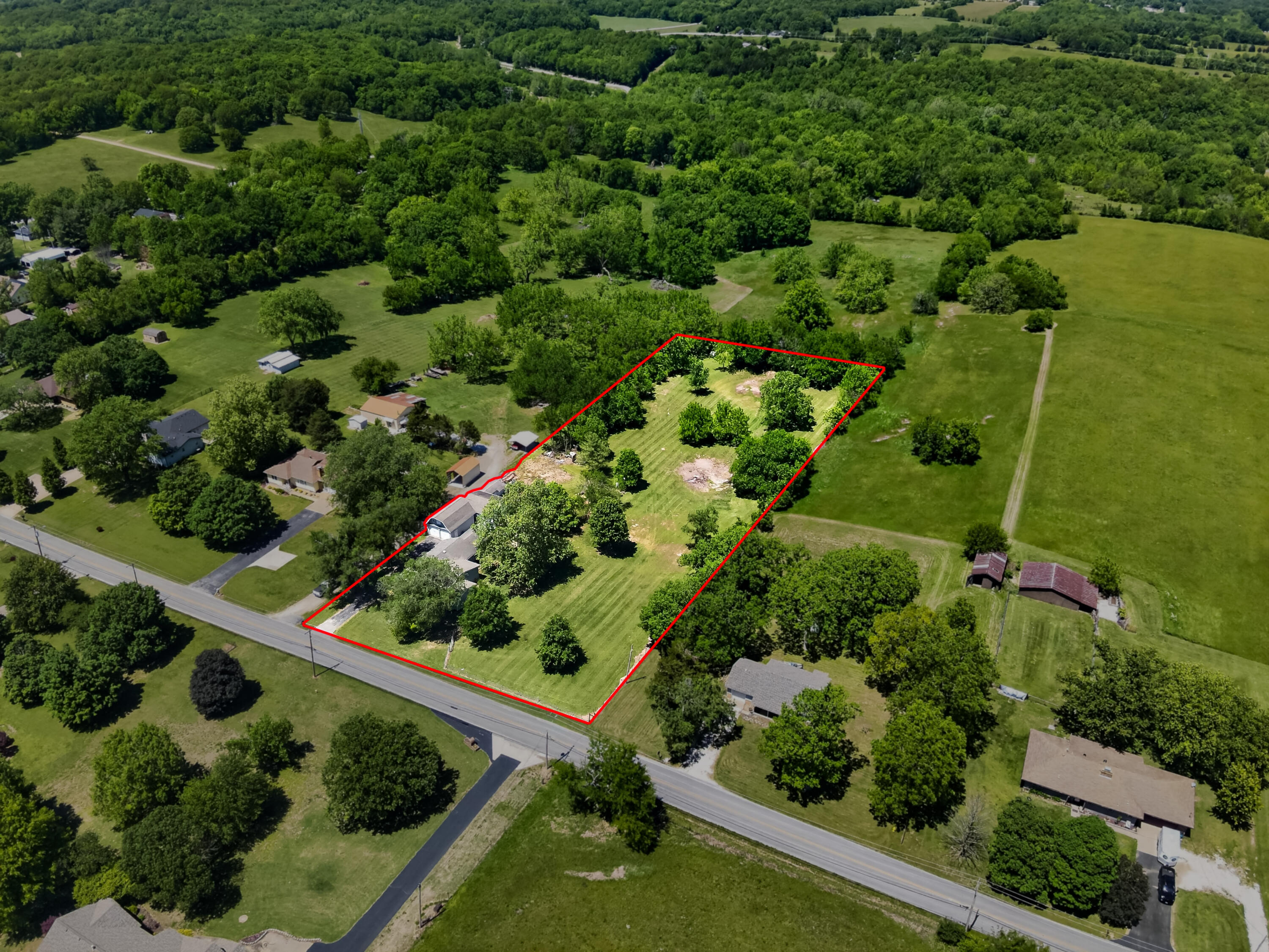 main property photo 48