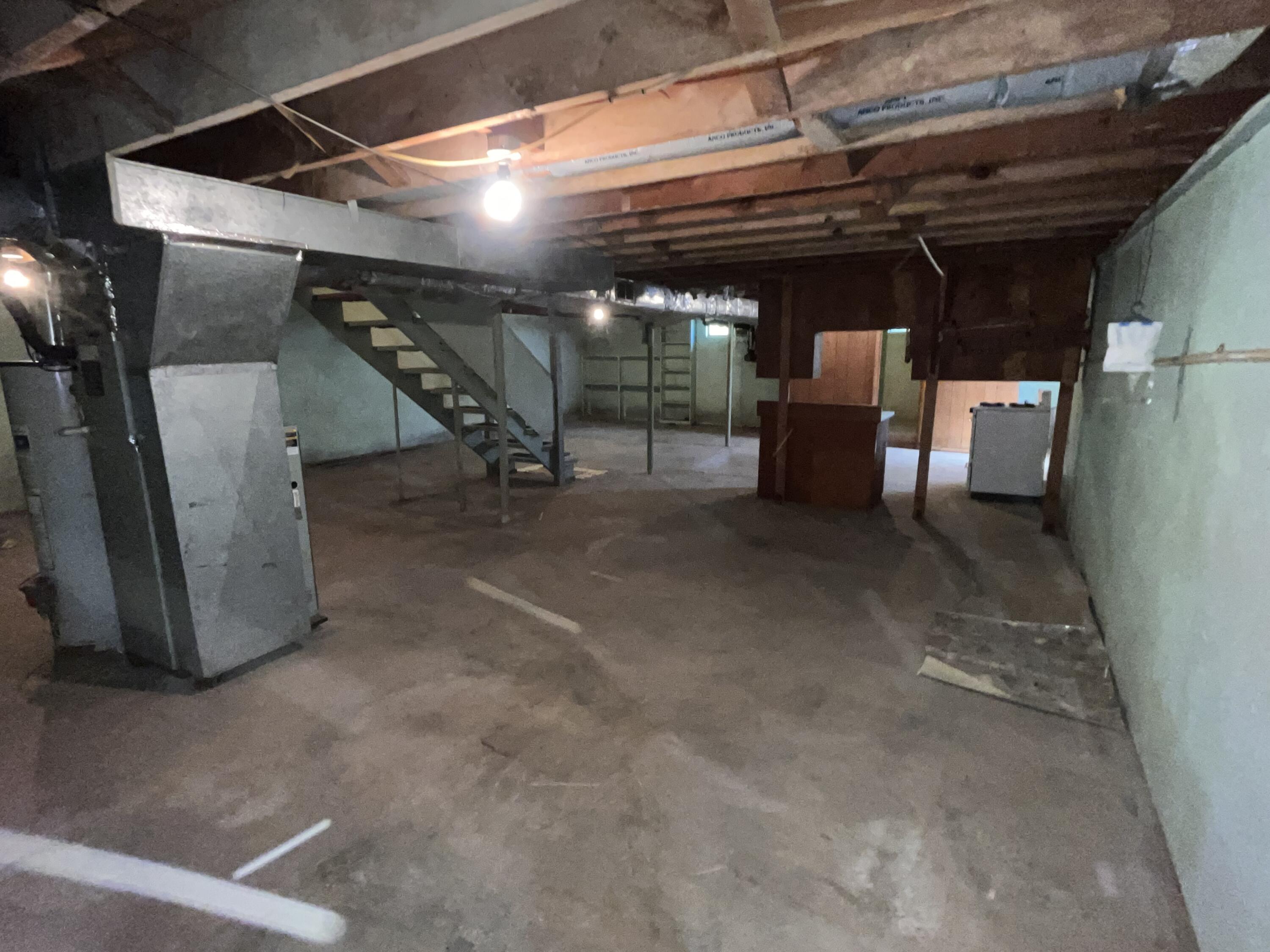 main property photo 44