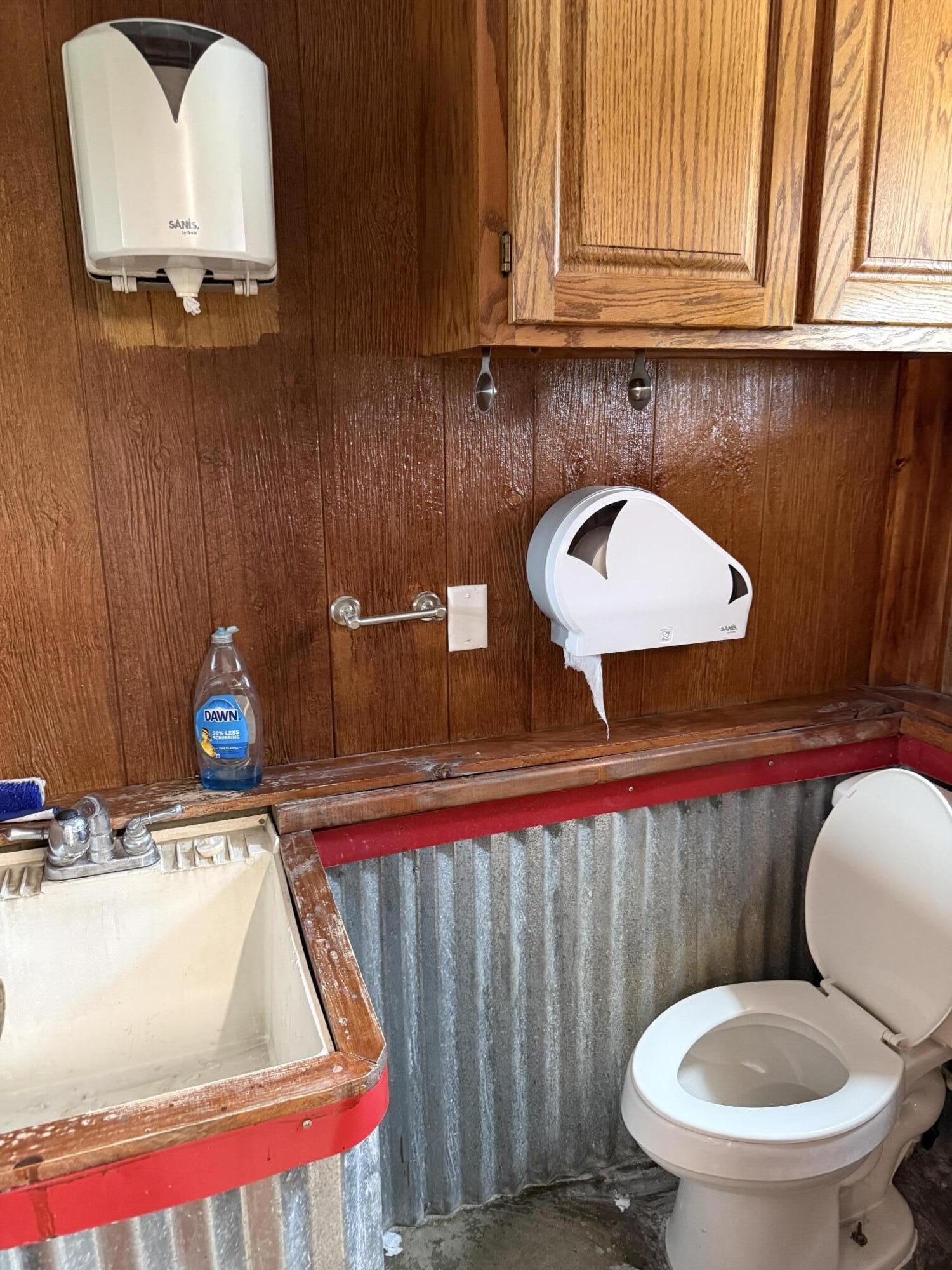 main property photo 12