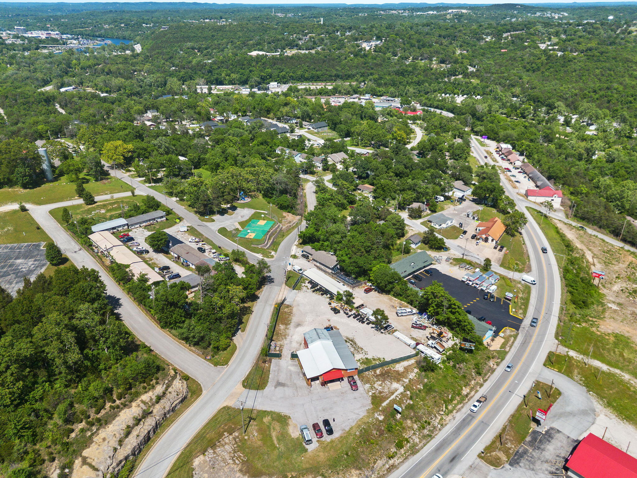 main property photo 19