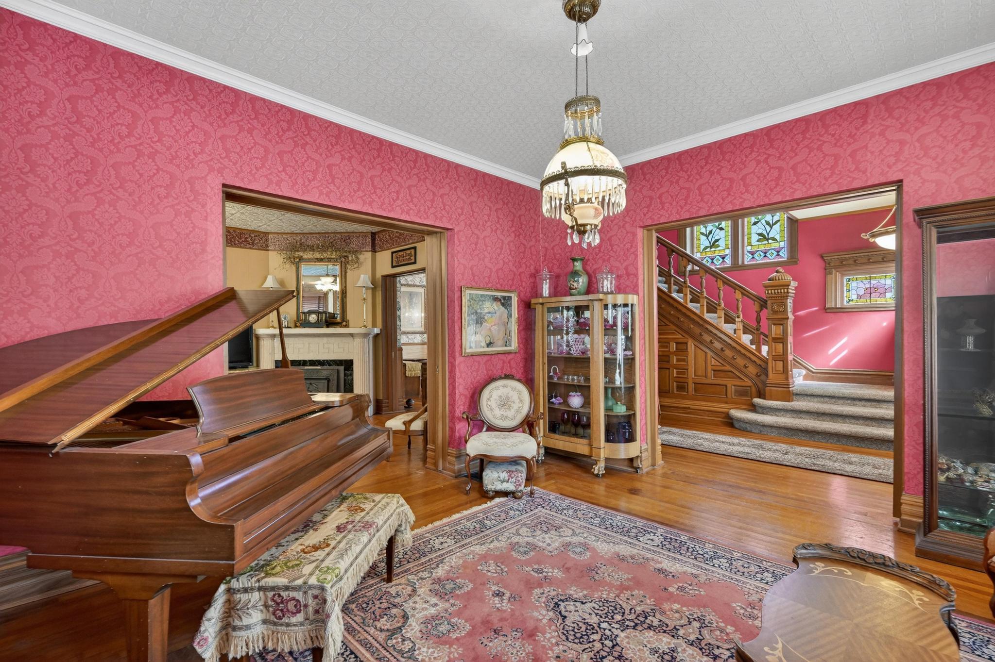 main property photo 15