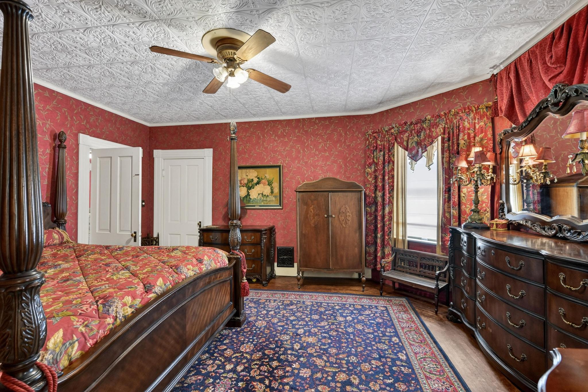main property photo 42