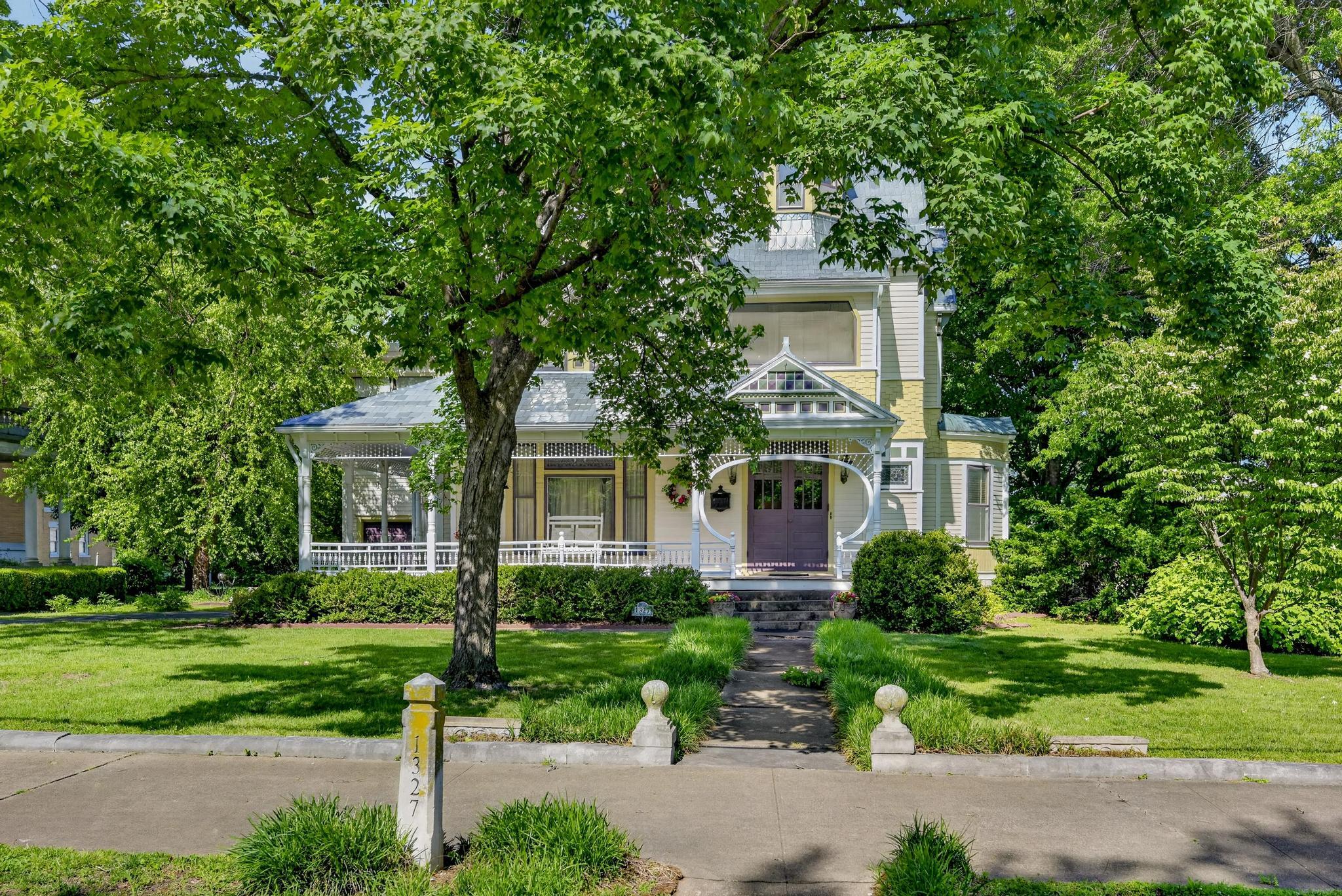 main property photo 6