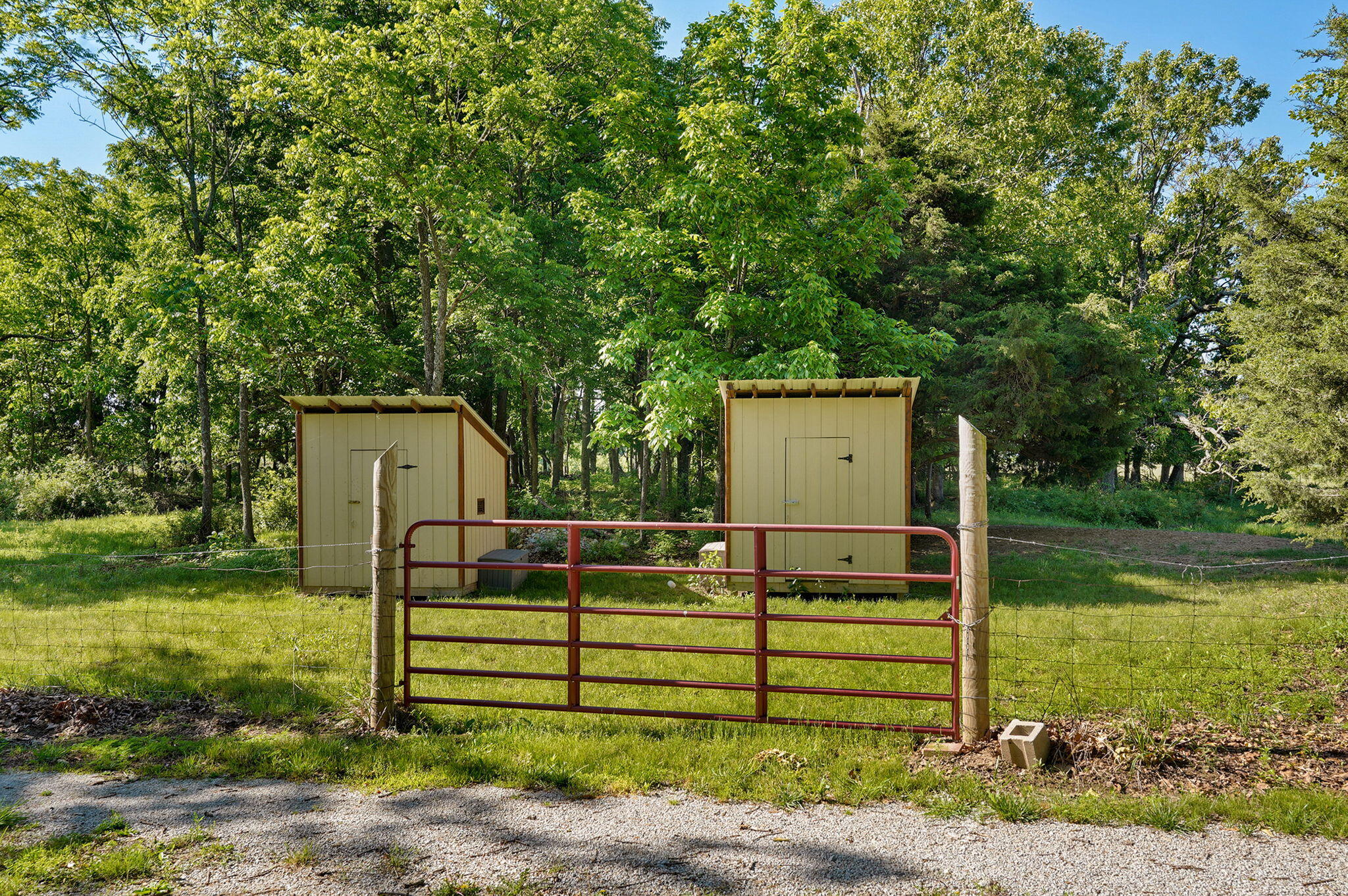 main property photo 26