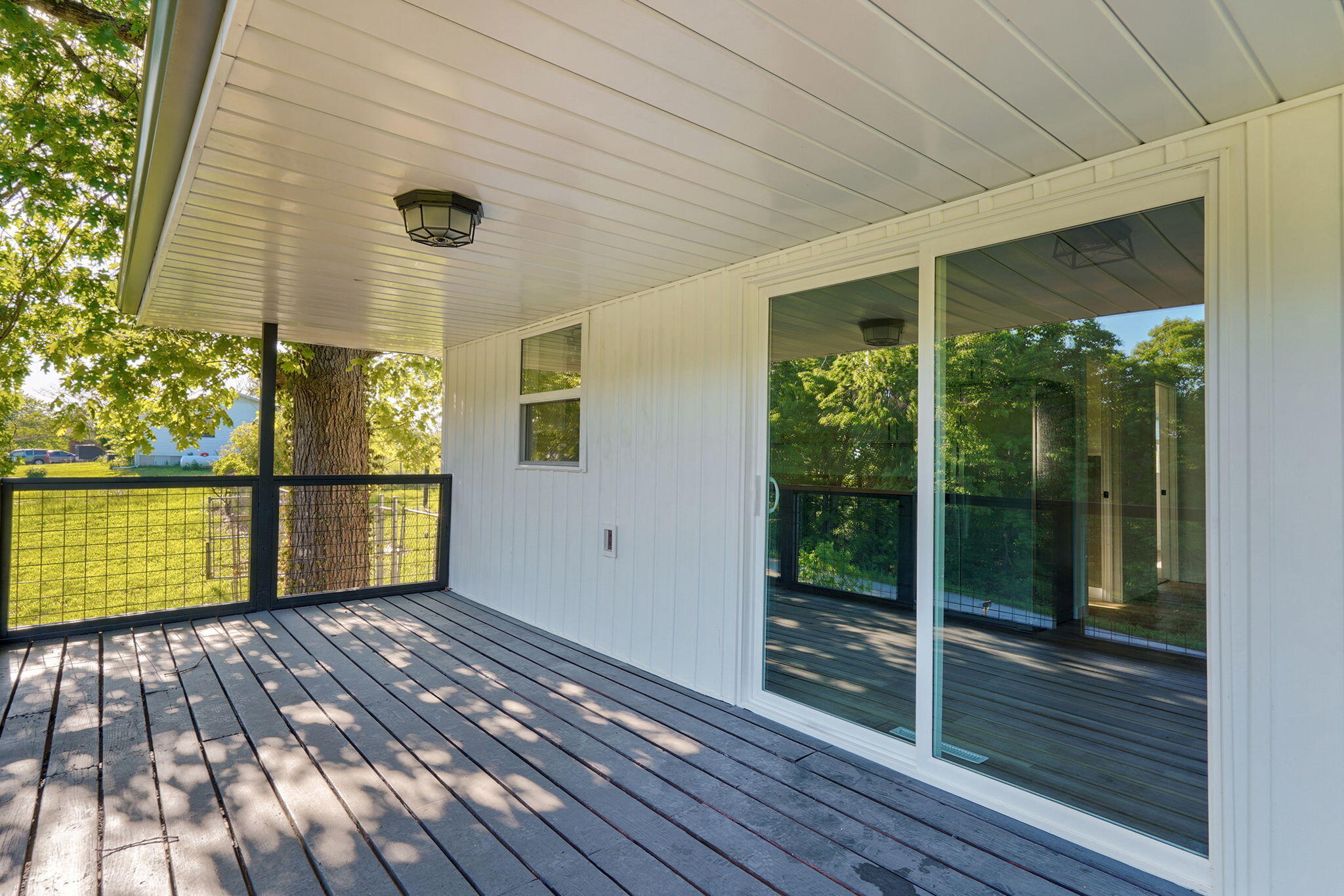 main property photo 41