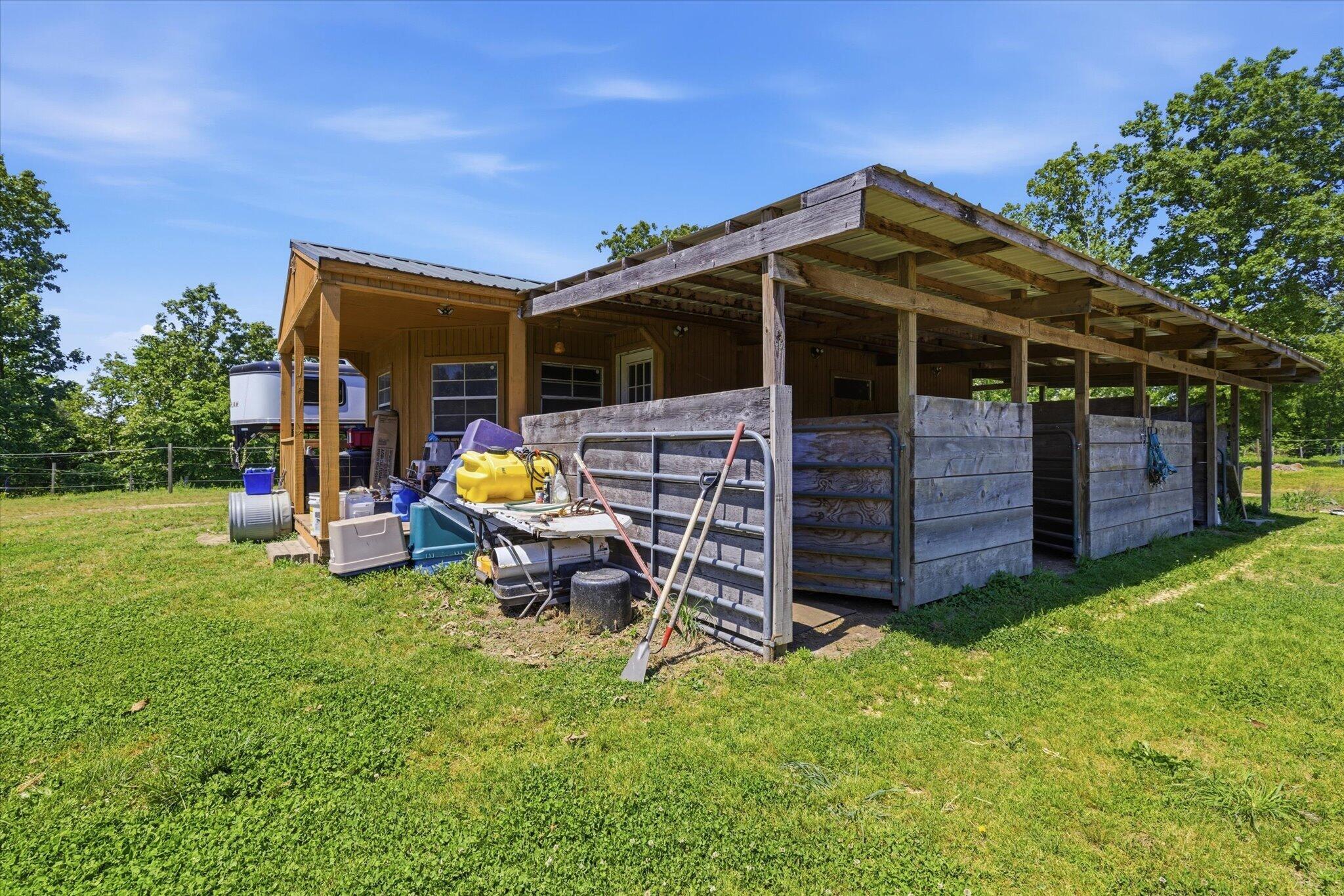 main property photo 19