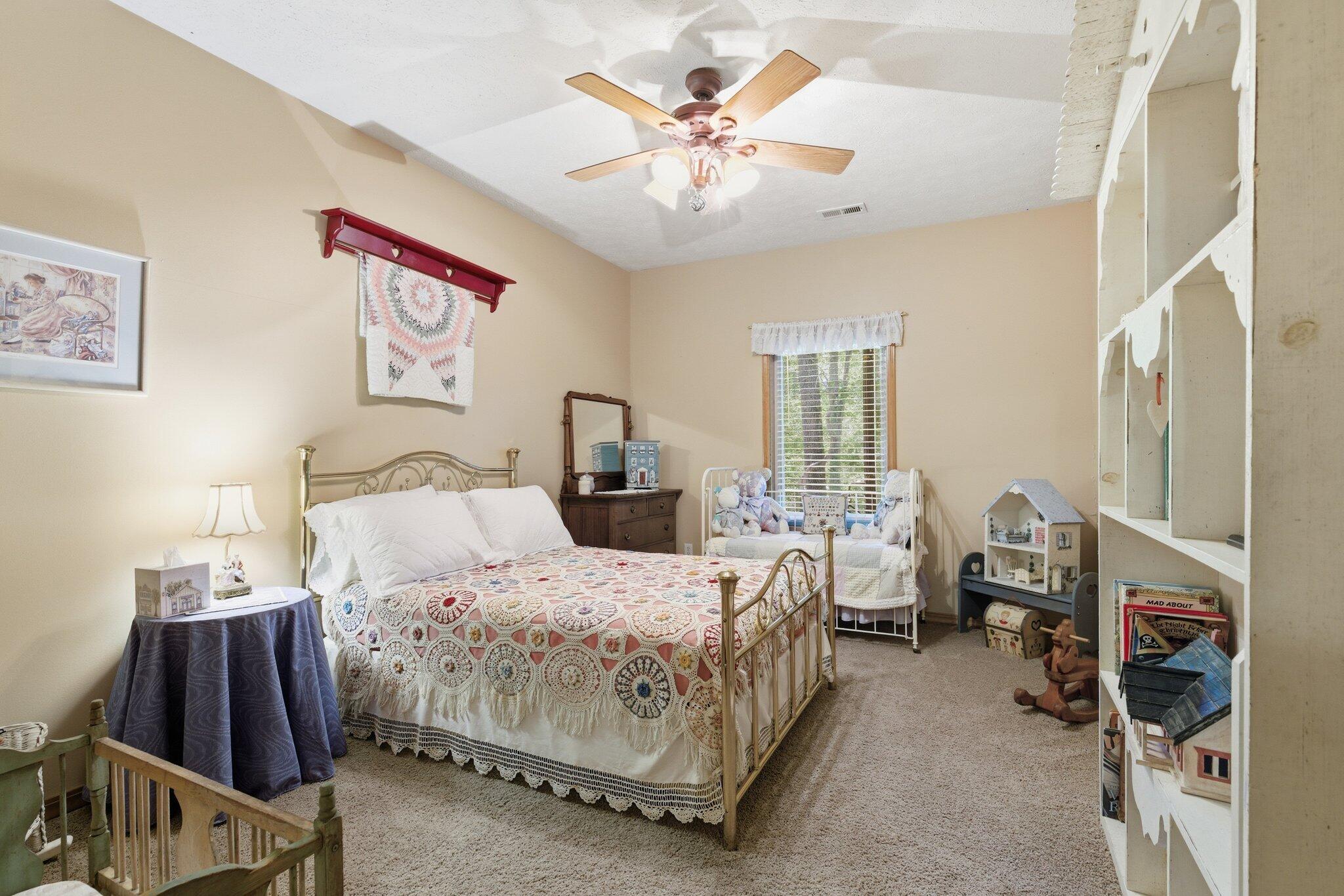 main property photo 47