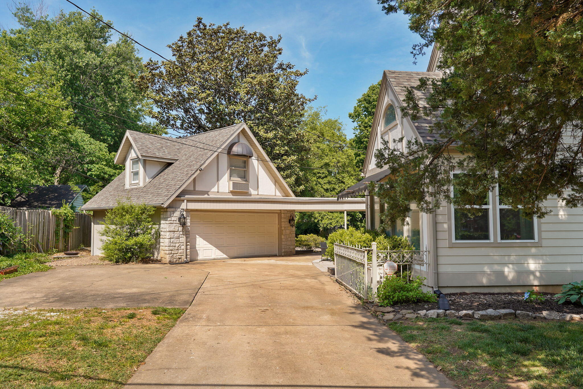 main property photo 61