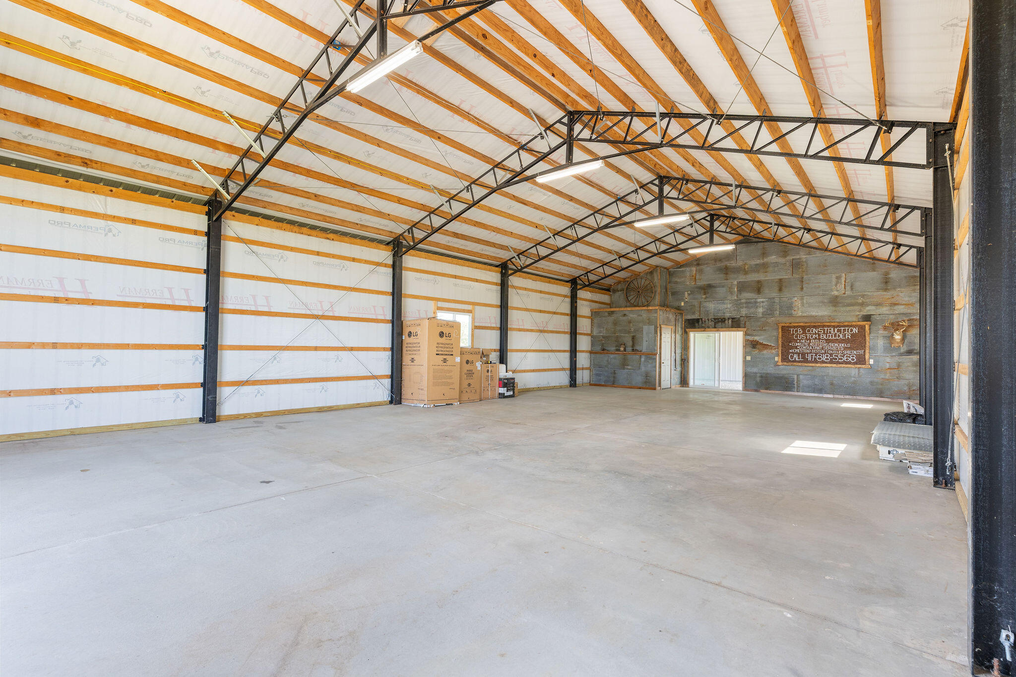 main property photo 15
