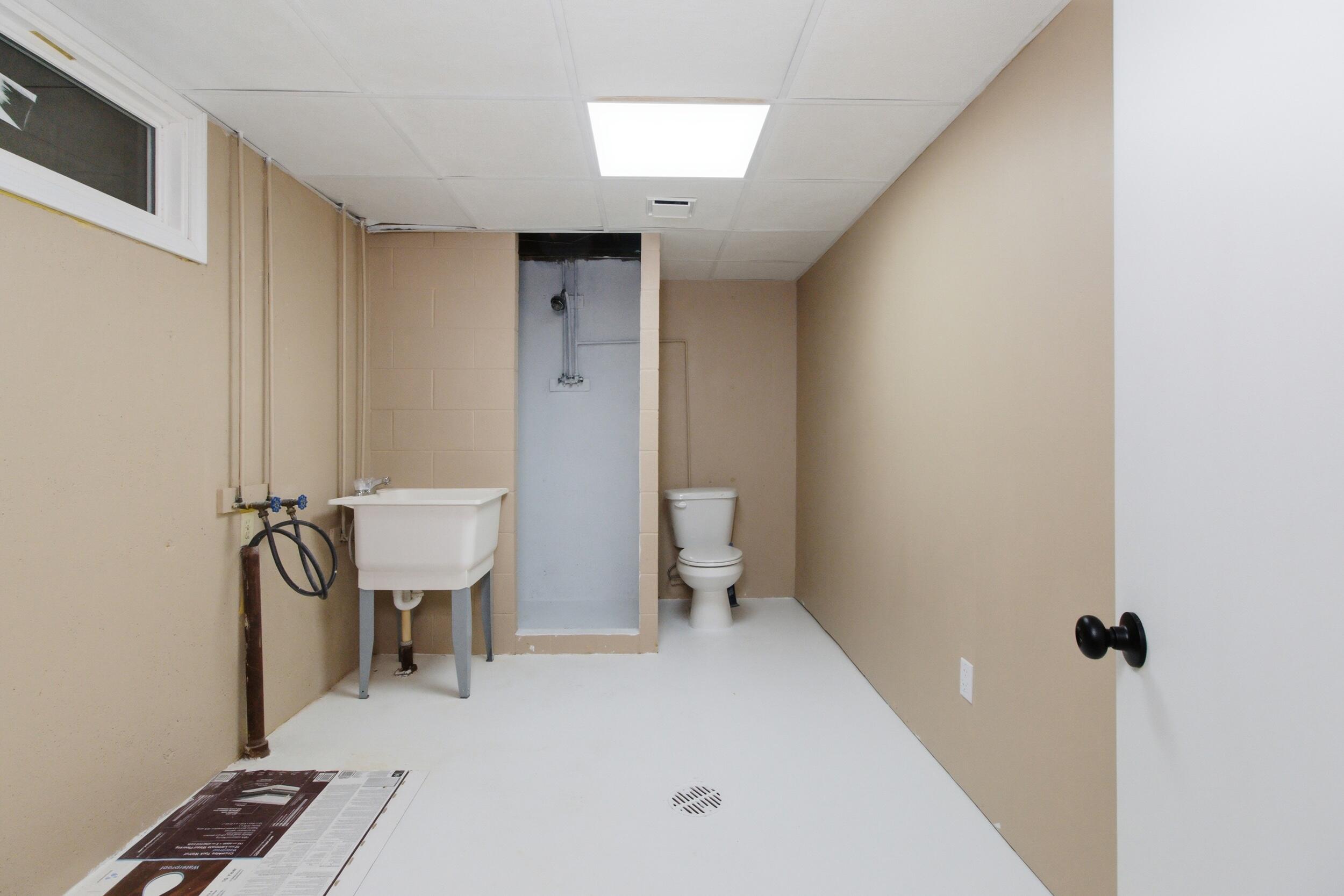 main property photo 26