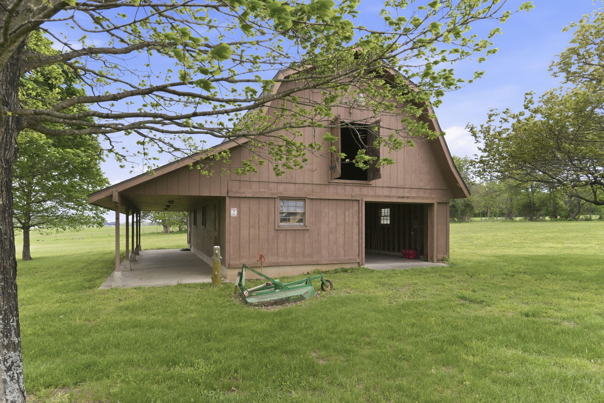 main property photo 52