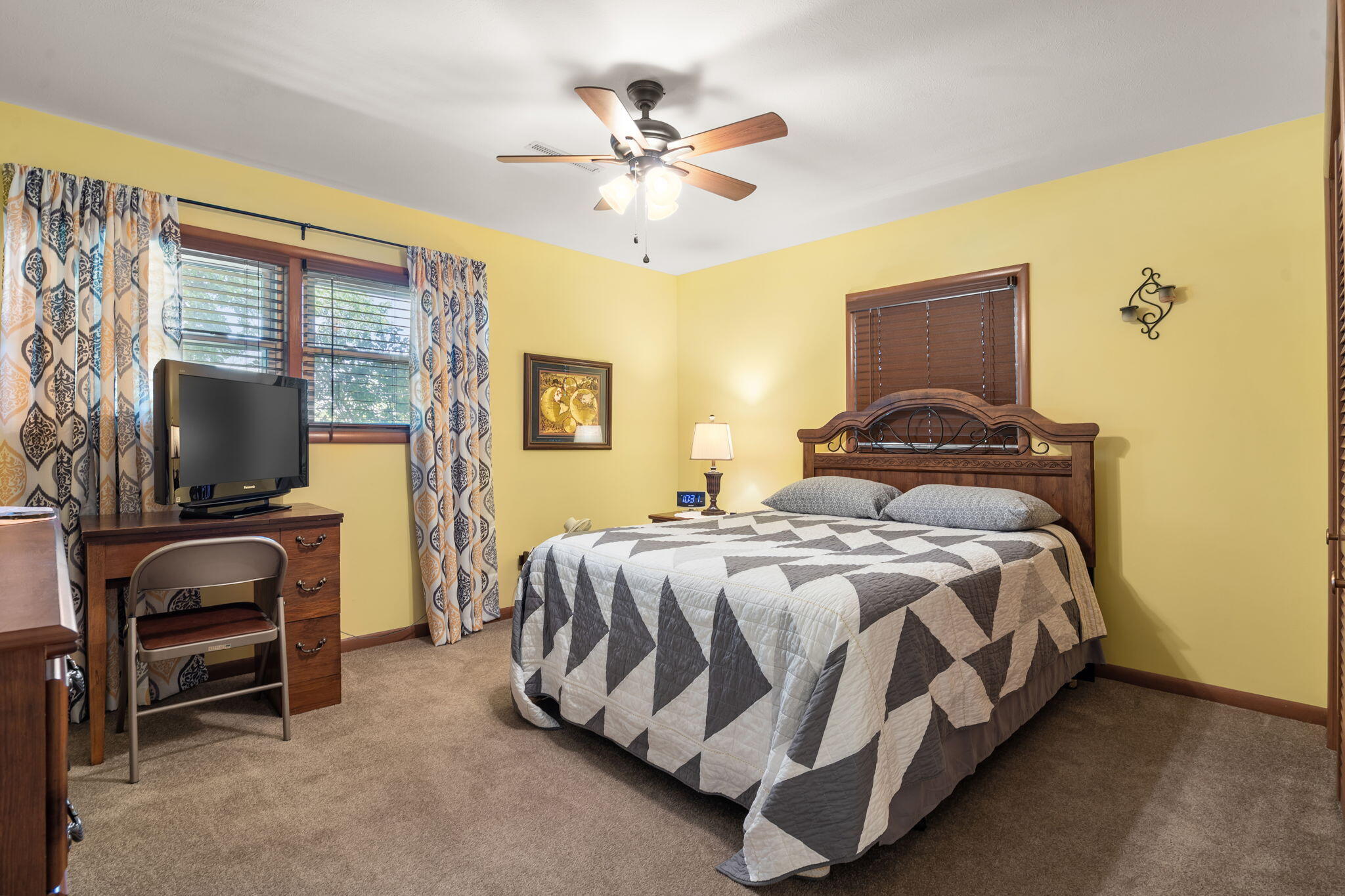 main property photo 20