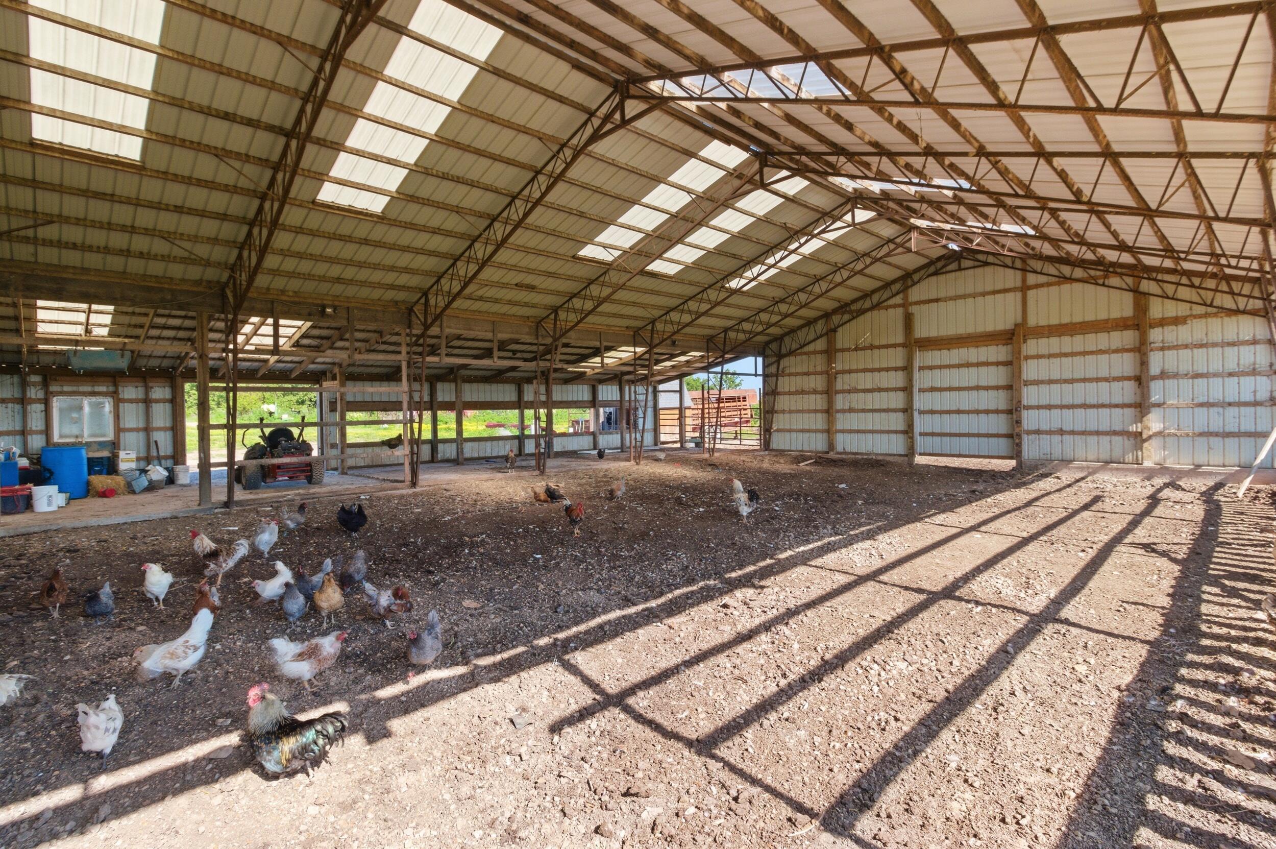 main property photo 40