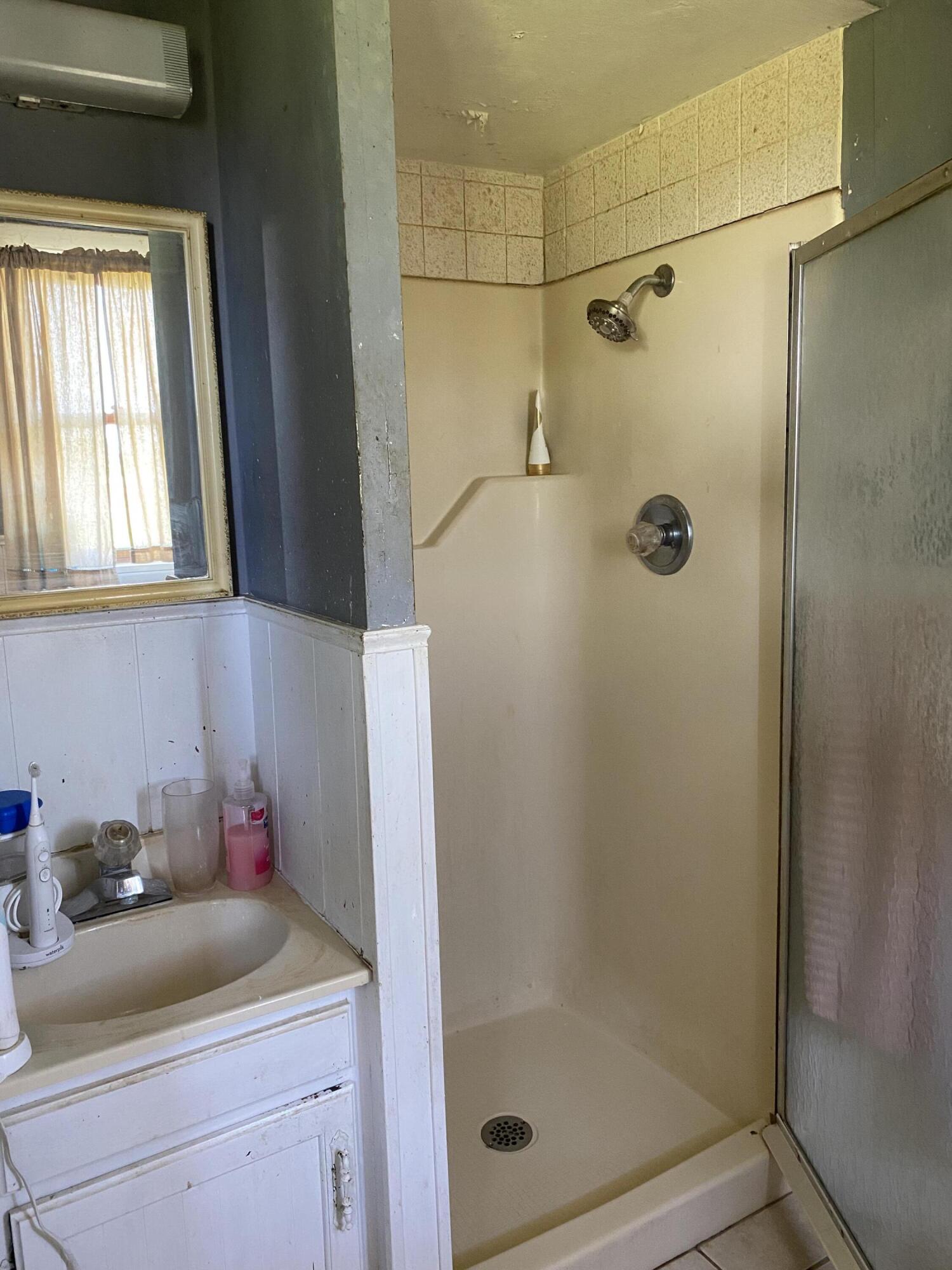main property photo 67