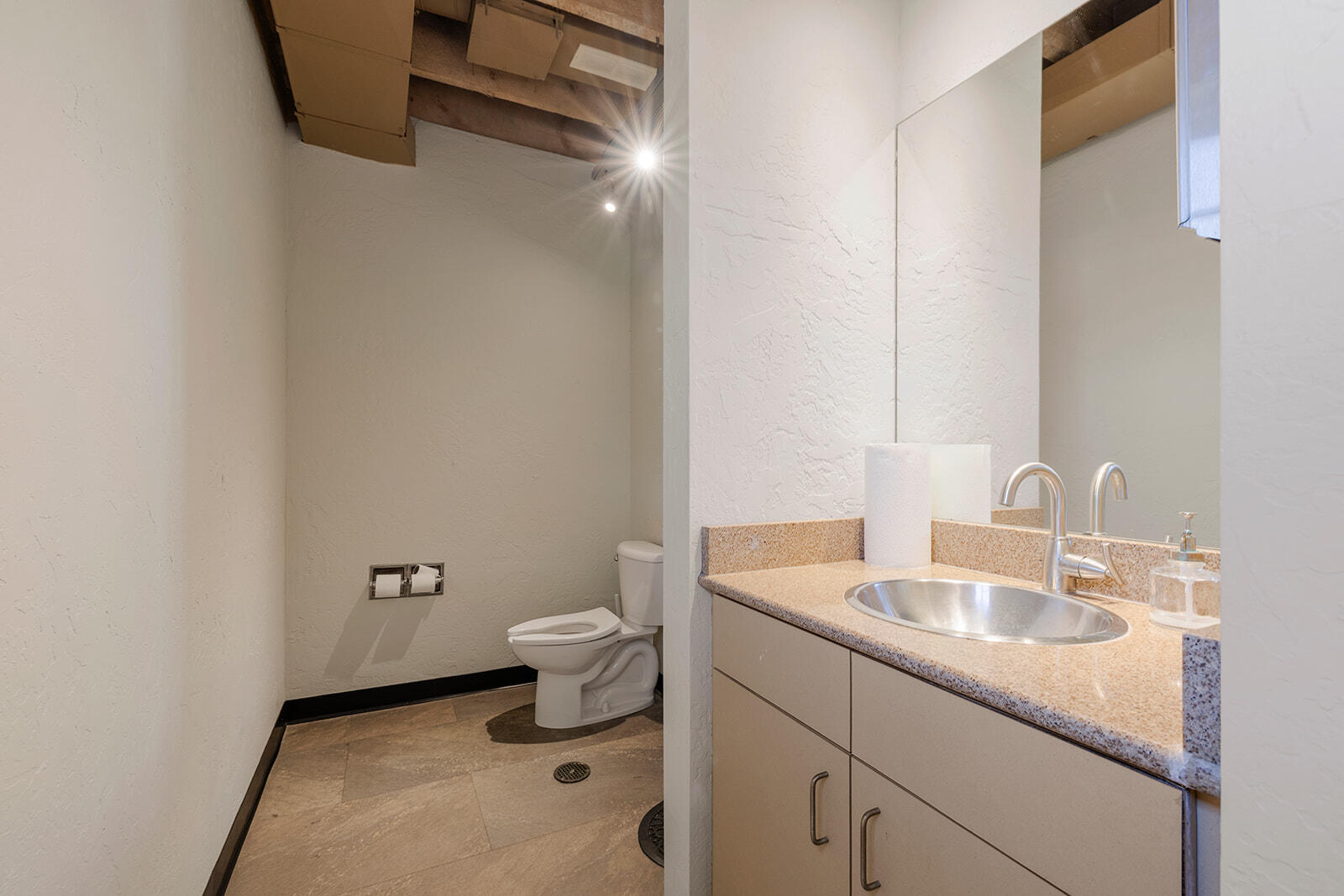 main property photo 45
