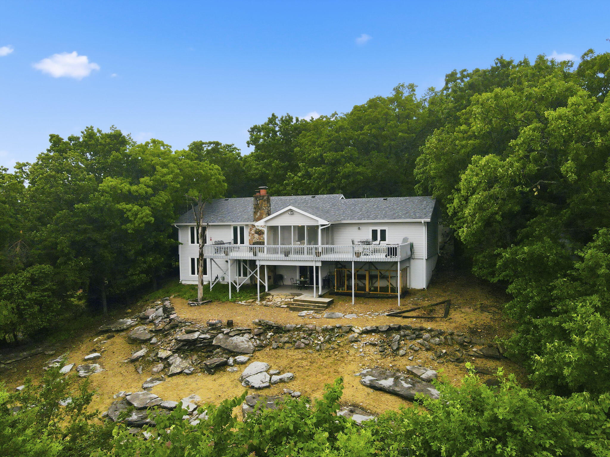 main property photo 76