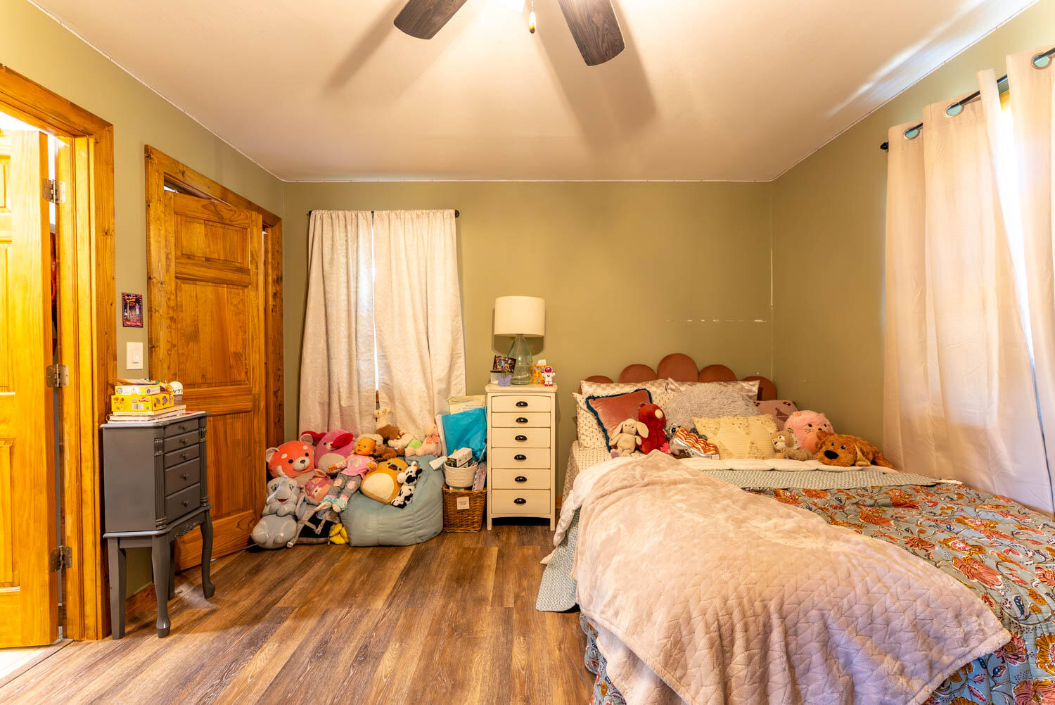main property photo 74