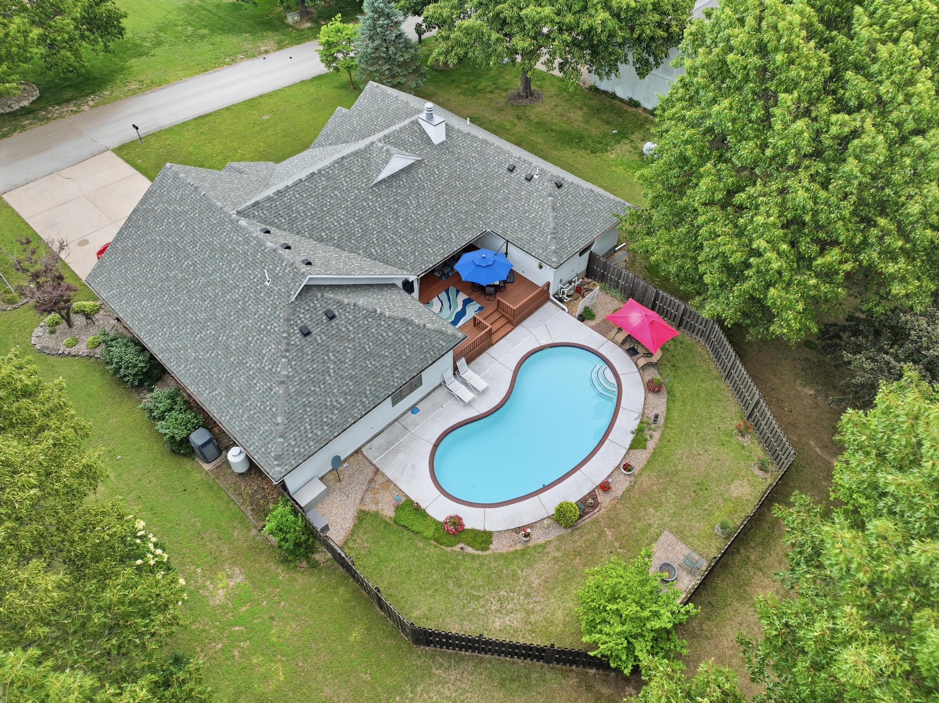 main property photo 59