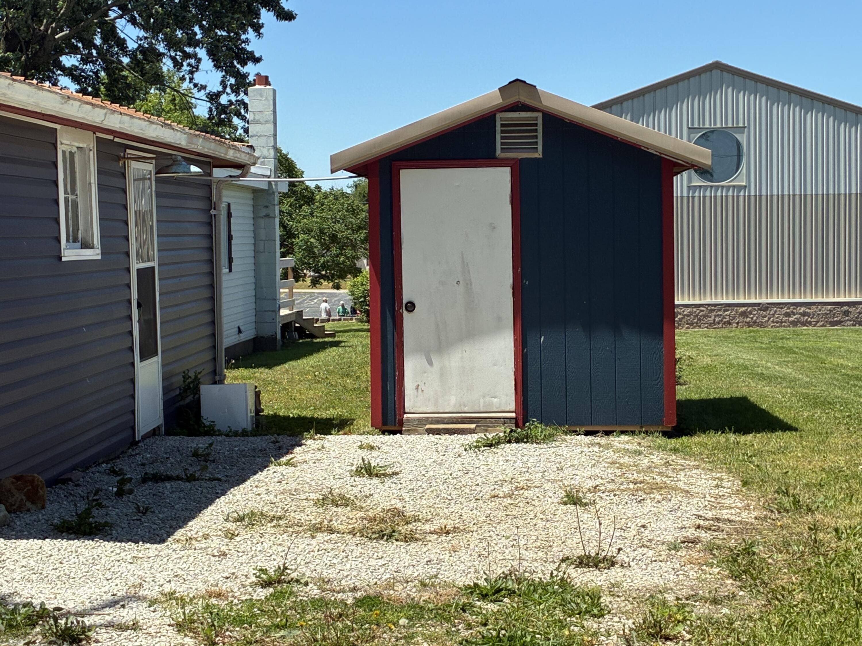 main property photo 15