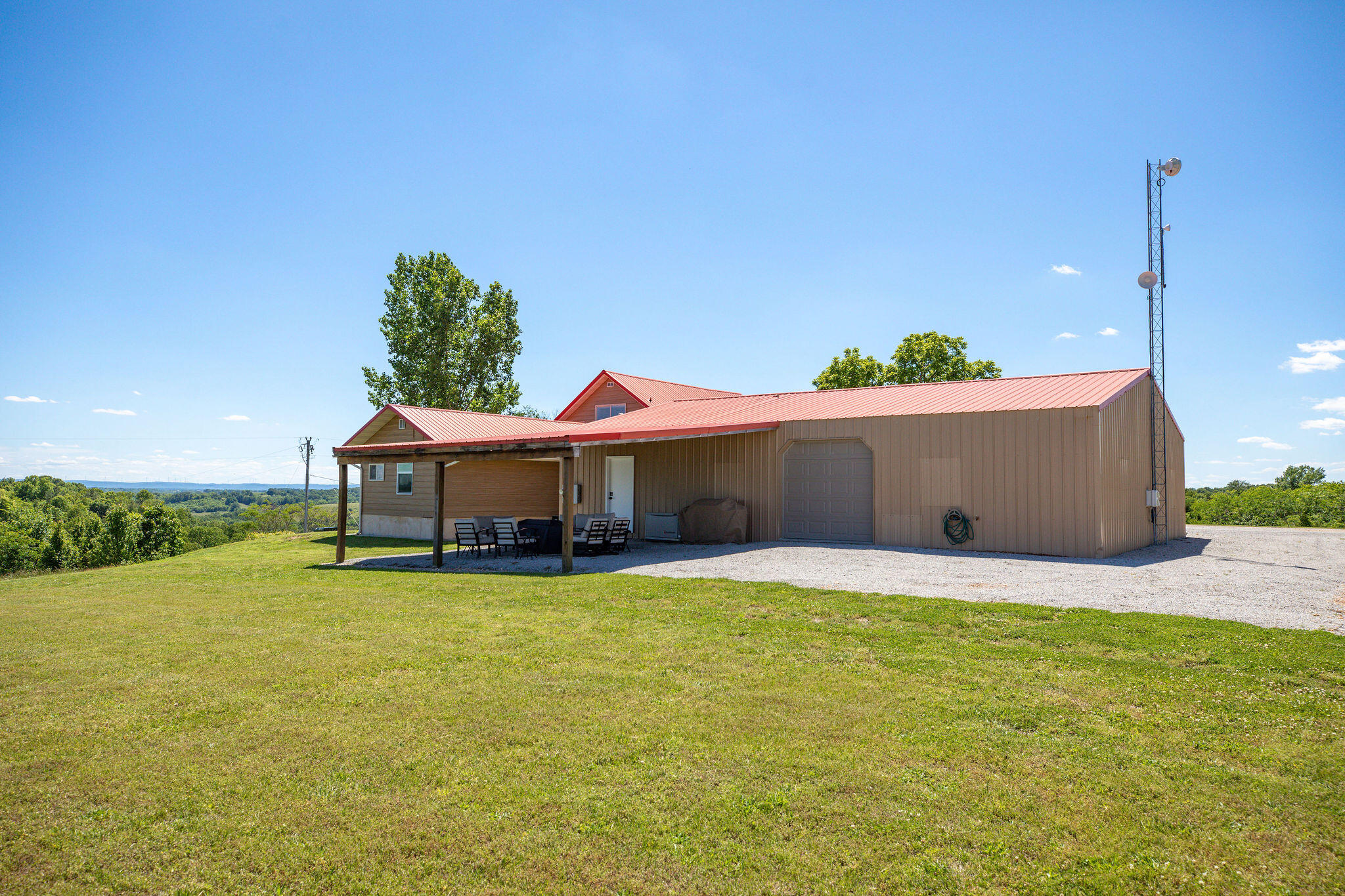 main property photo 43