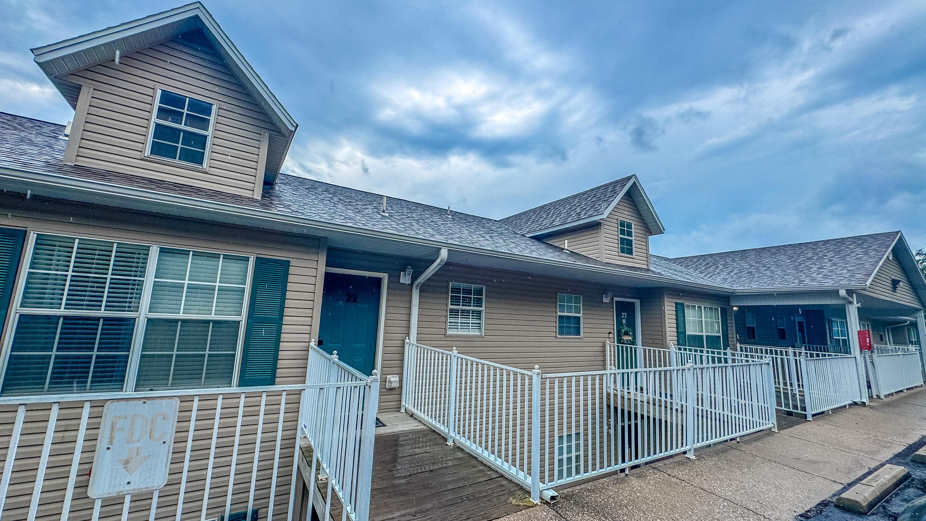 main property photo 15