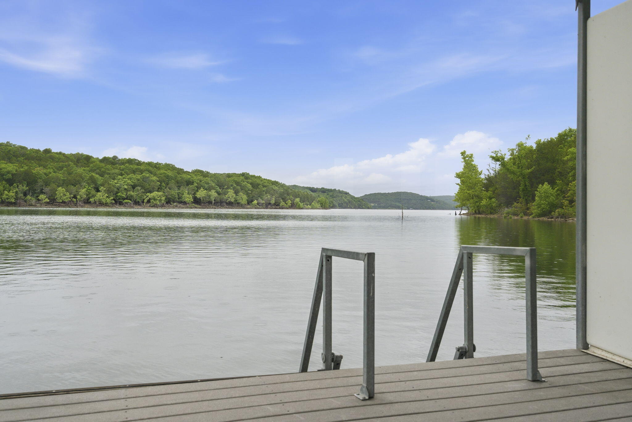 main property photo 44
