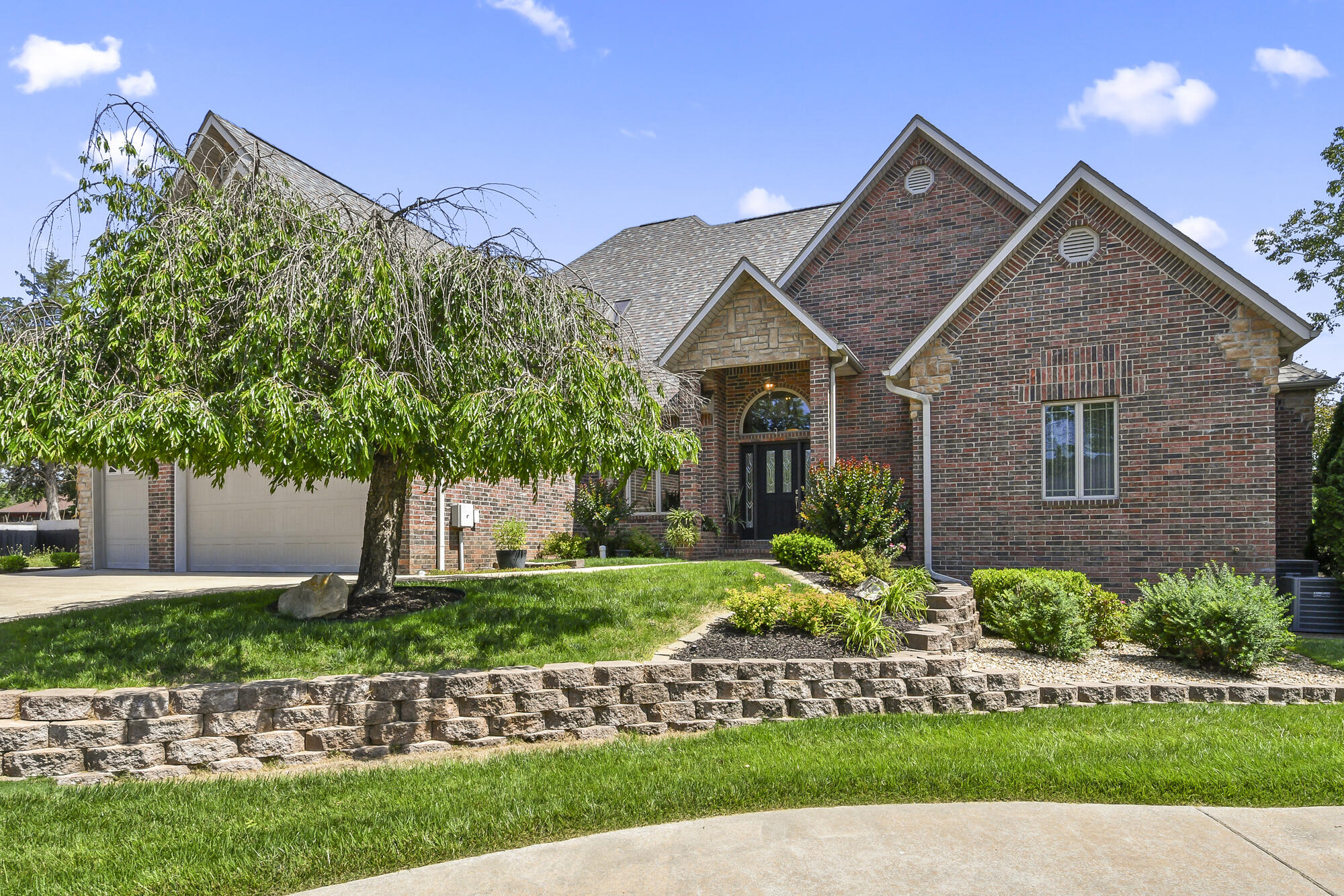main property photo 68