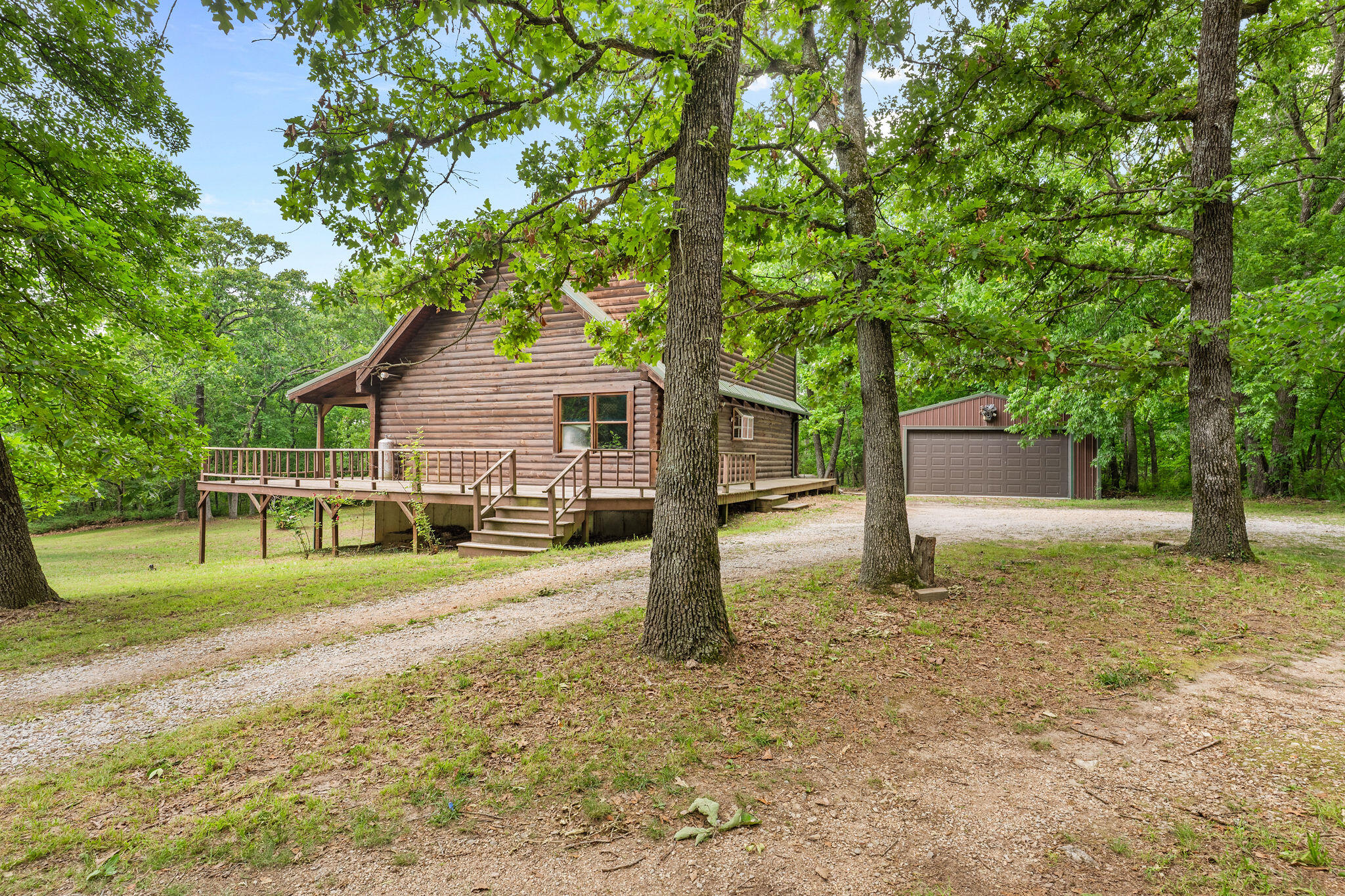 main property photo 32