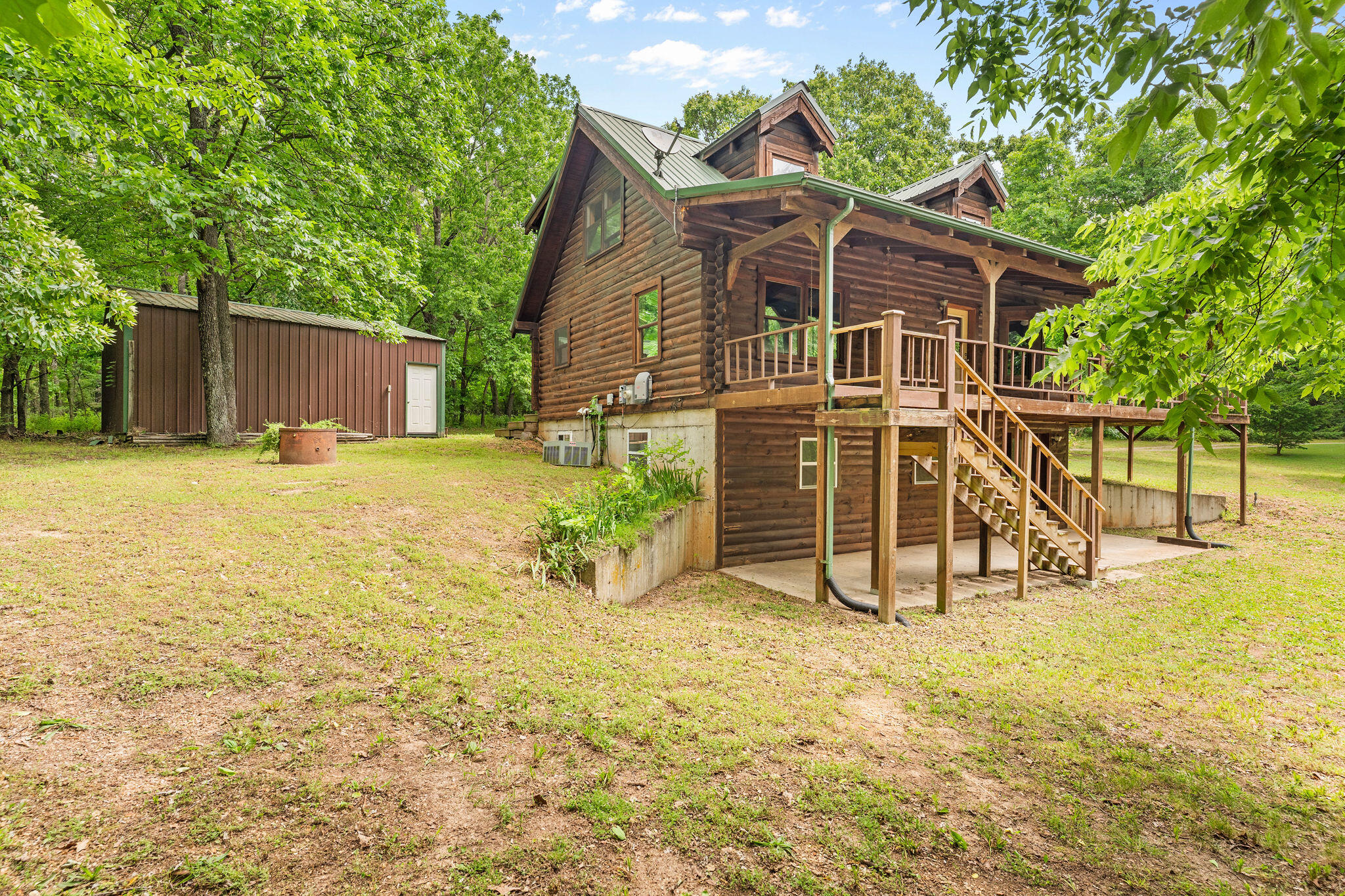 main property photo 37