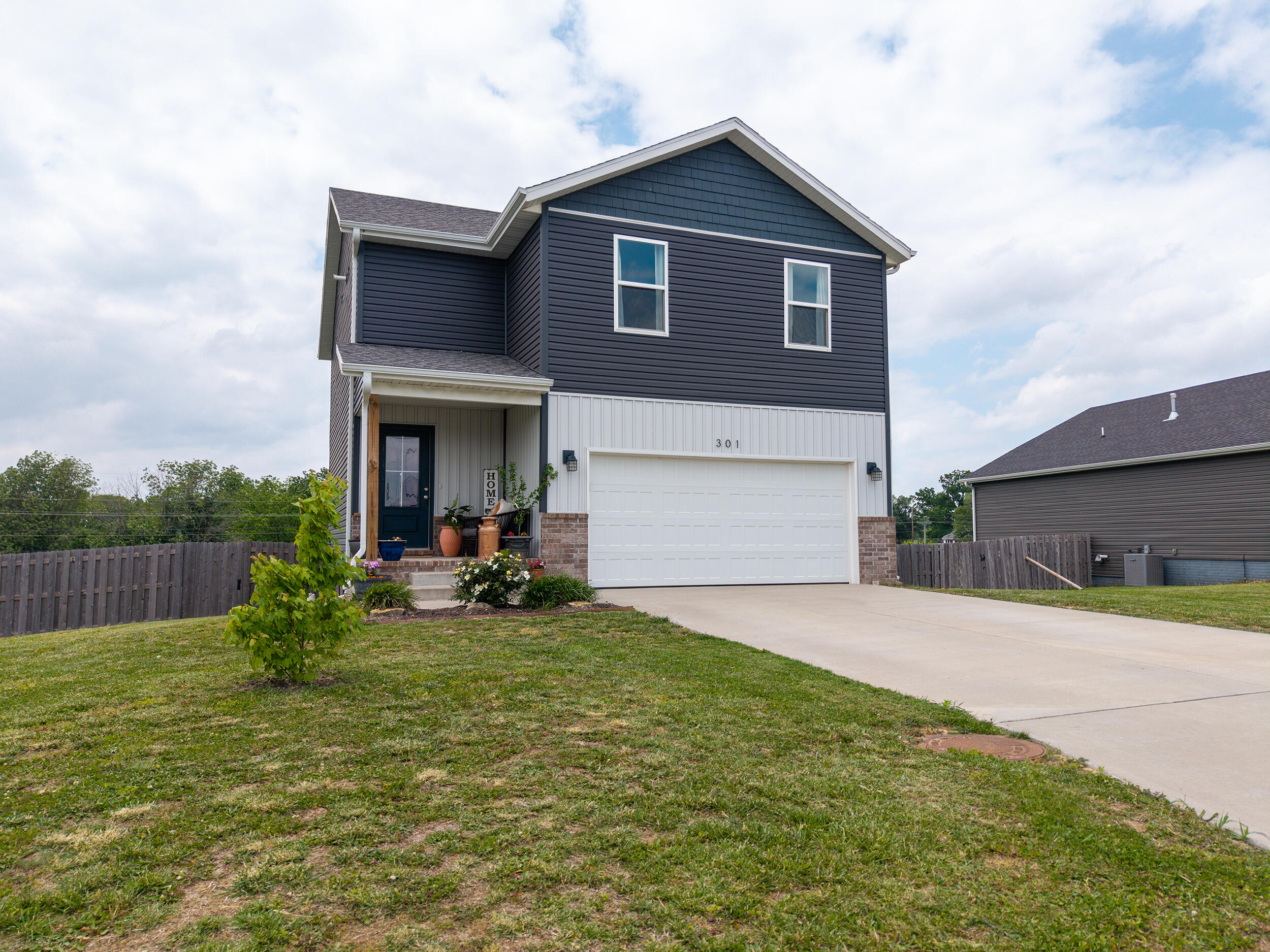 main property photo 36