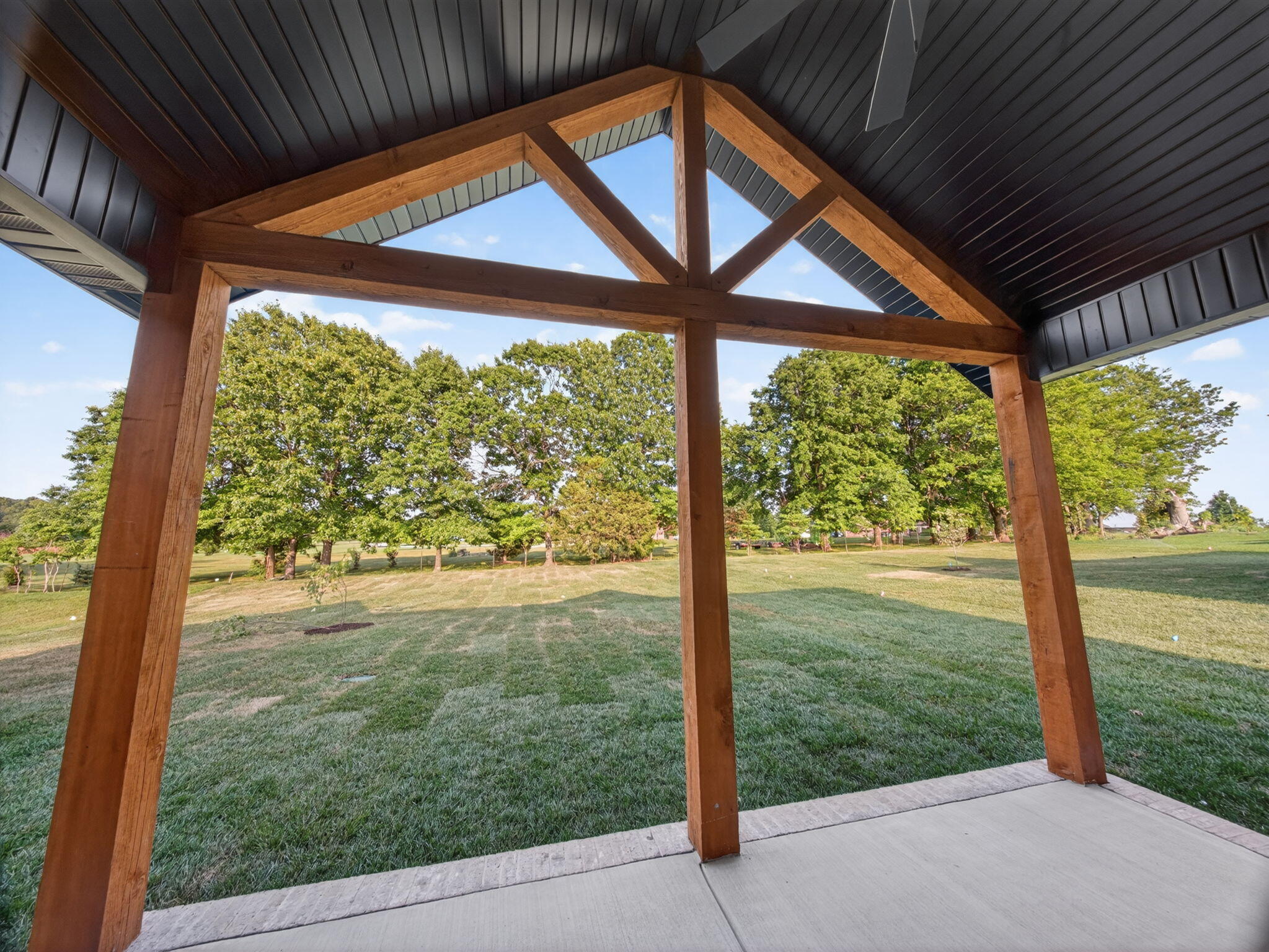 main property photo 43