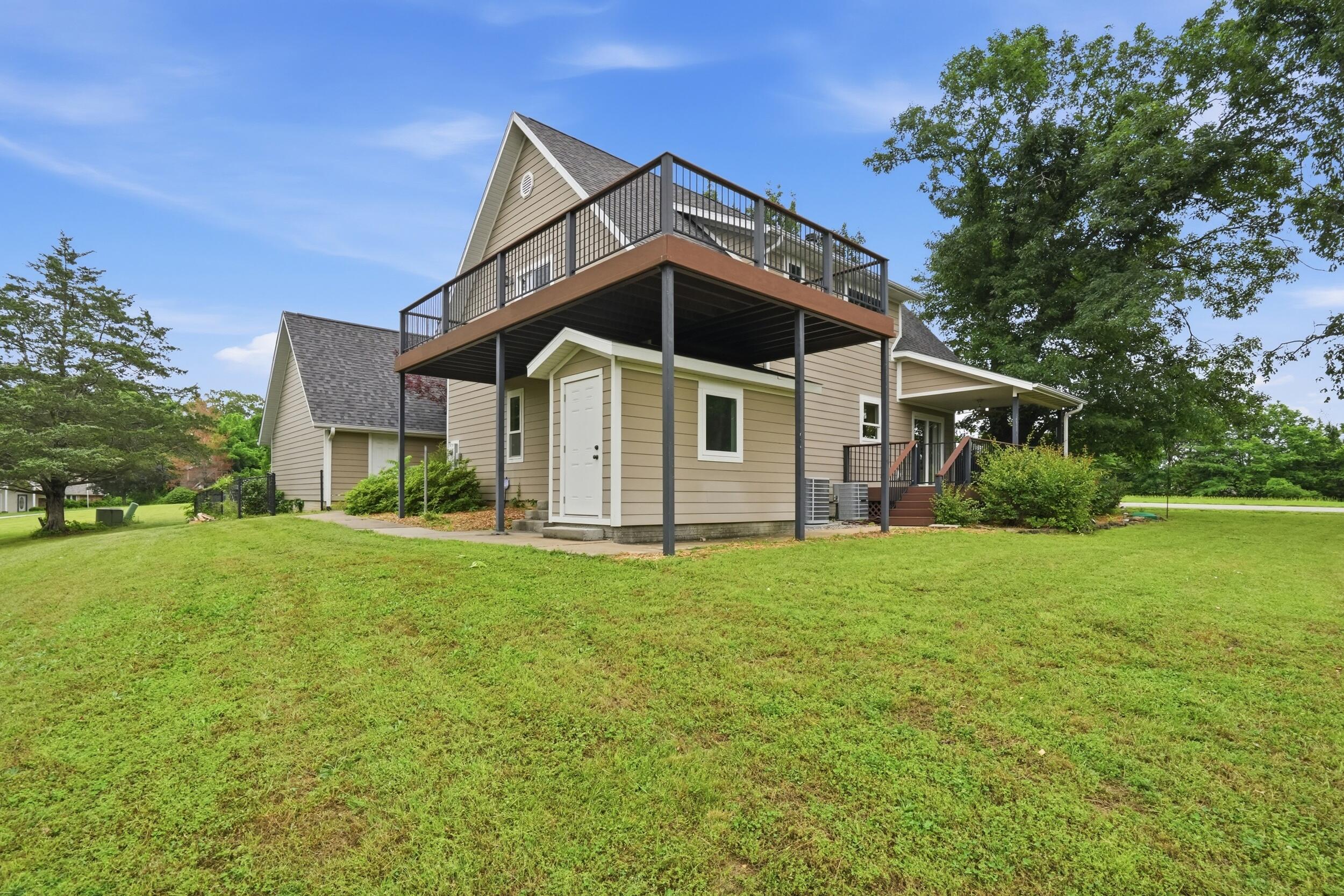main property photo 33