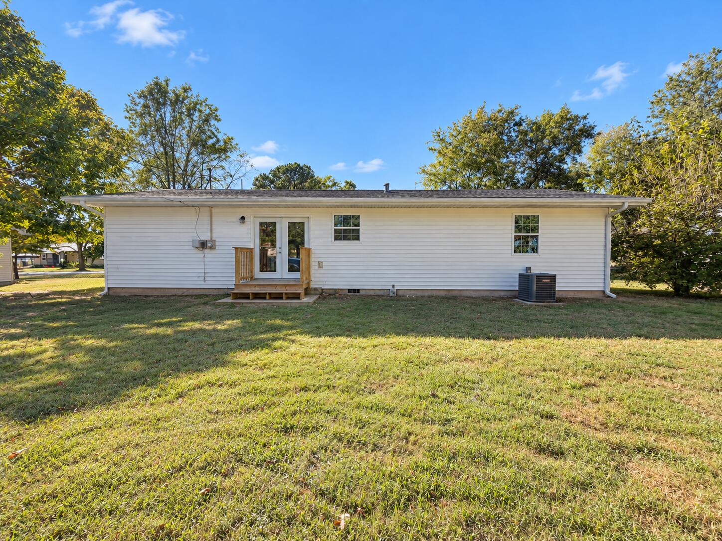 main property photo 50