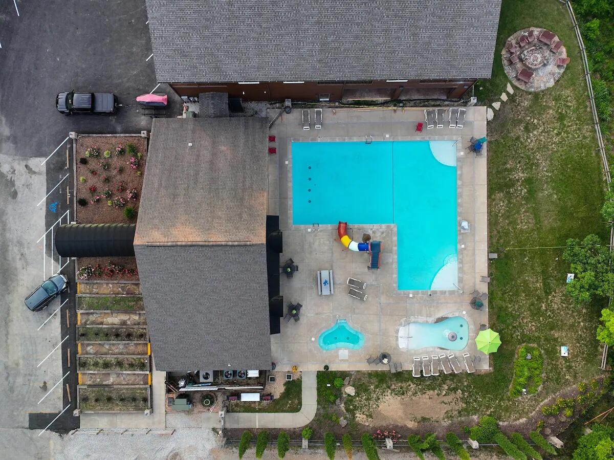 main property photo 81