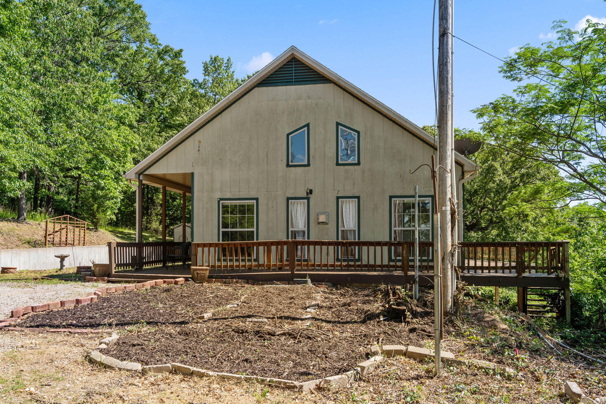 main property photo 36