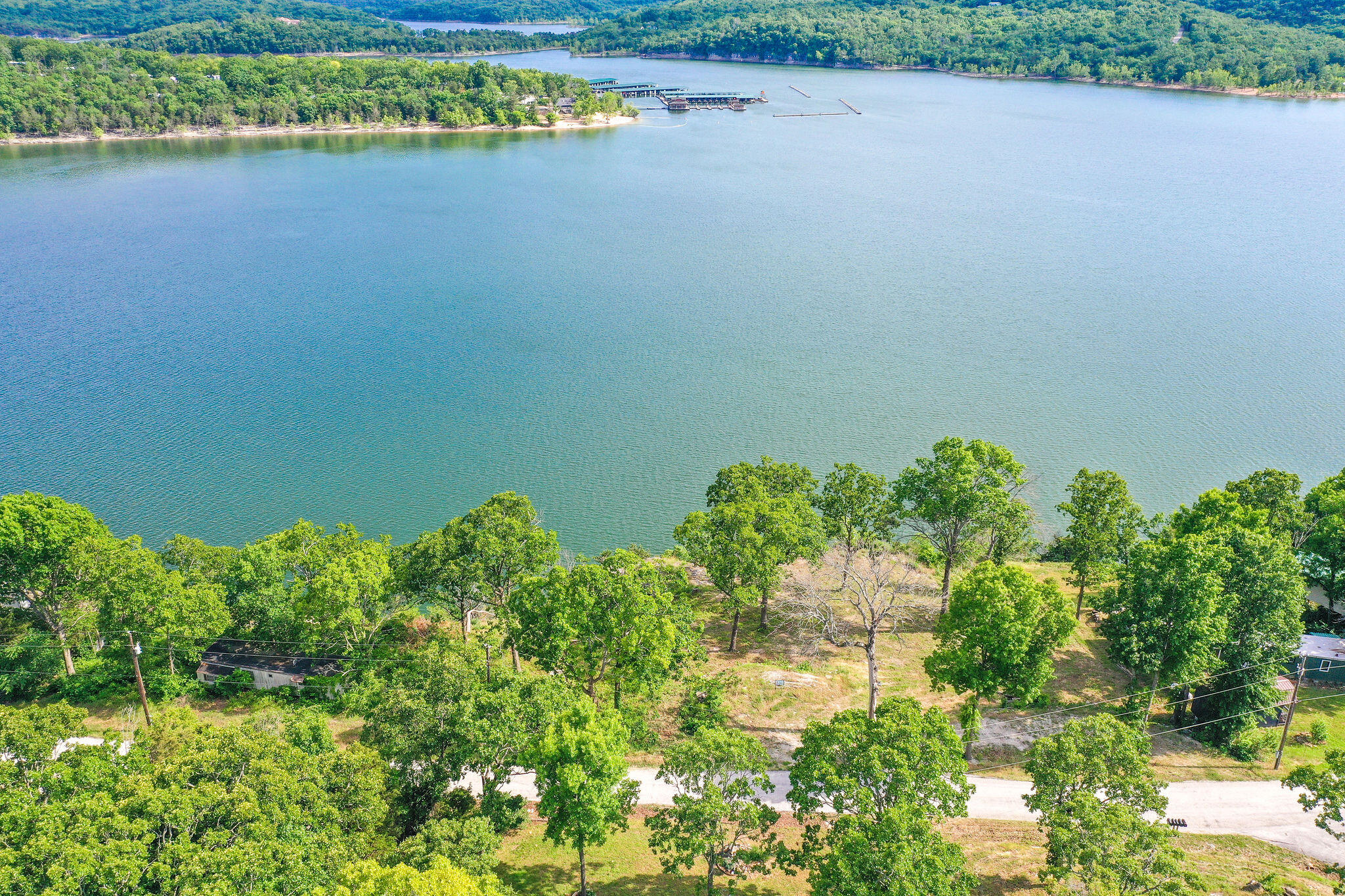 main property photo 16