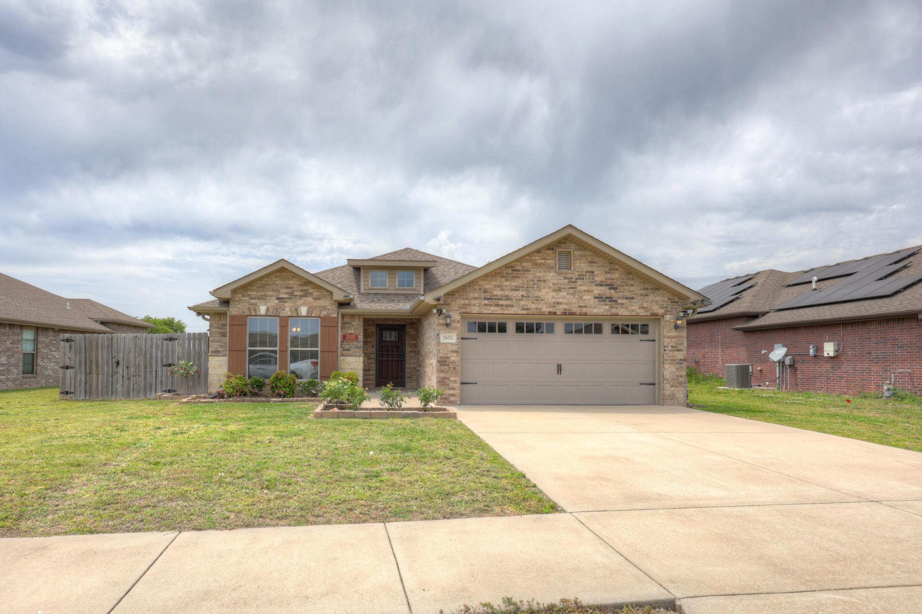 main property photo 1
