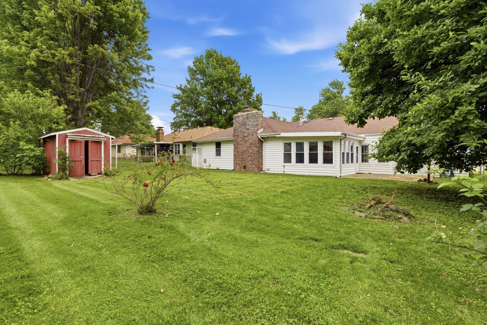 main property photo 32