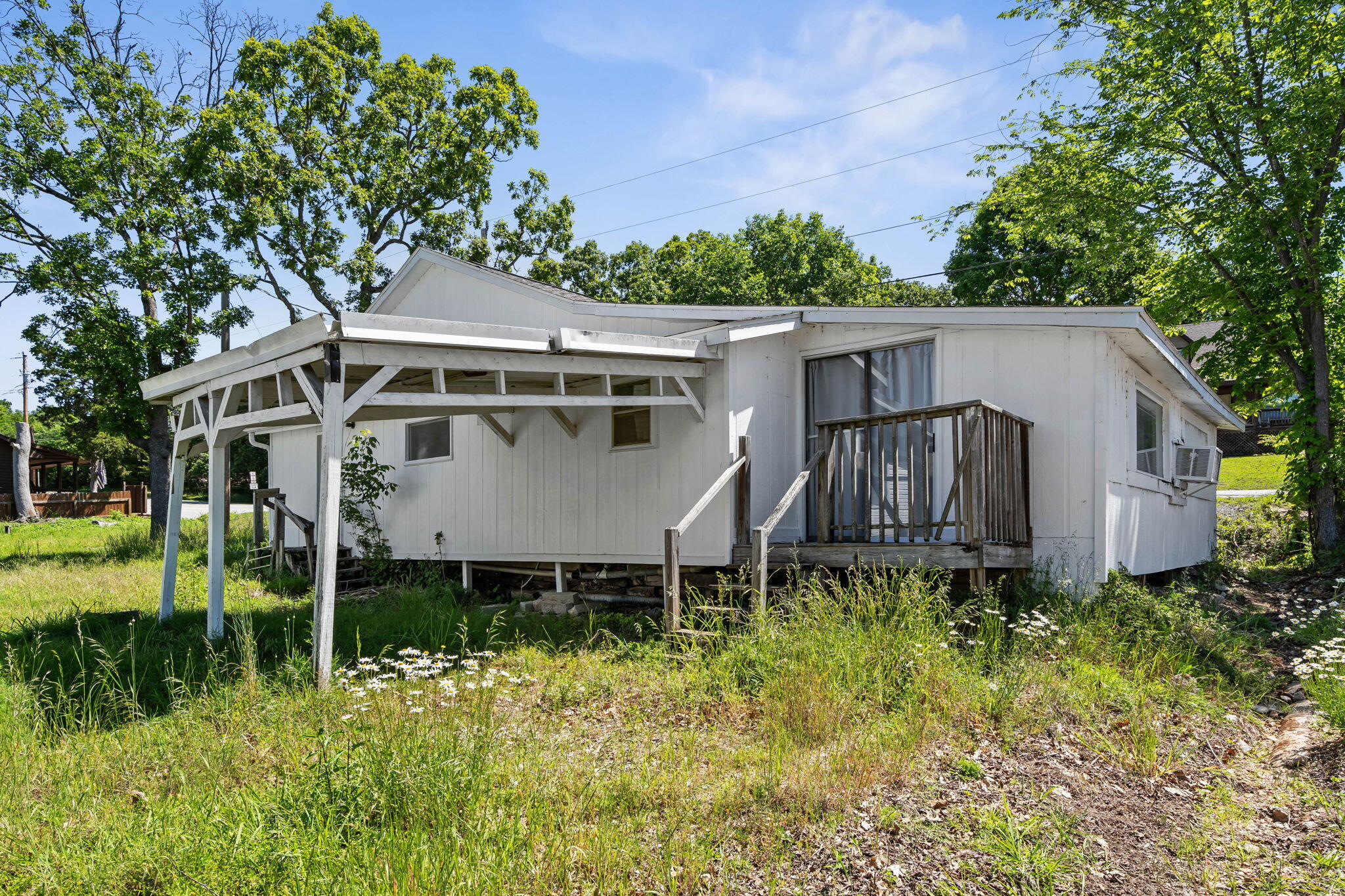 main property photo 27