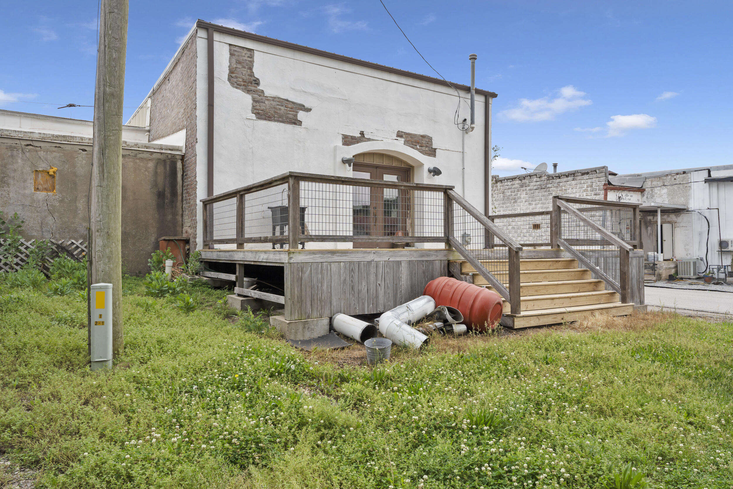 main property photo 12