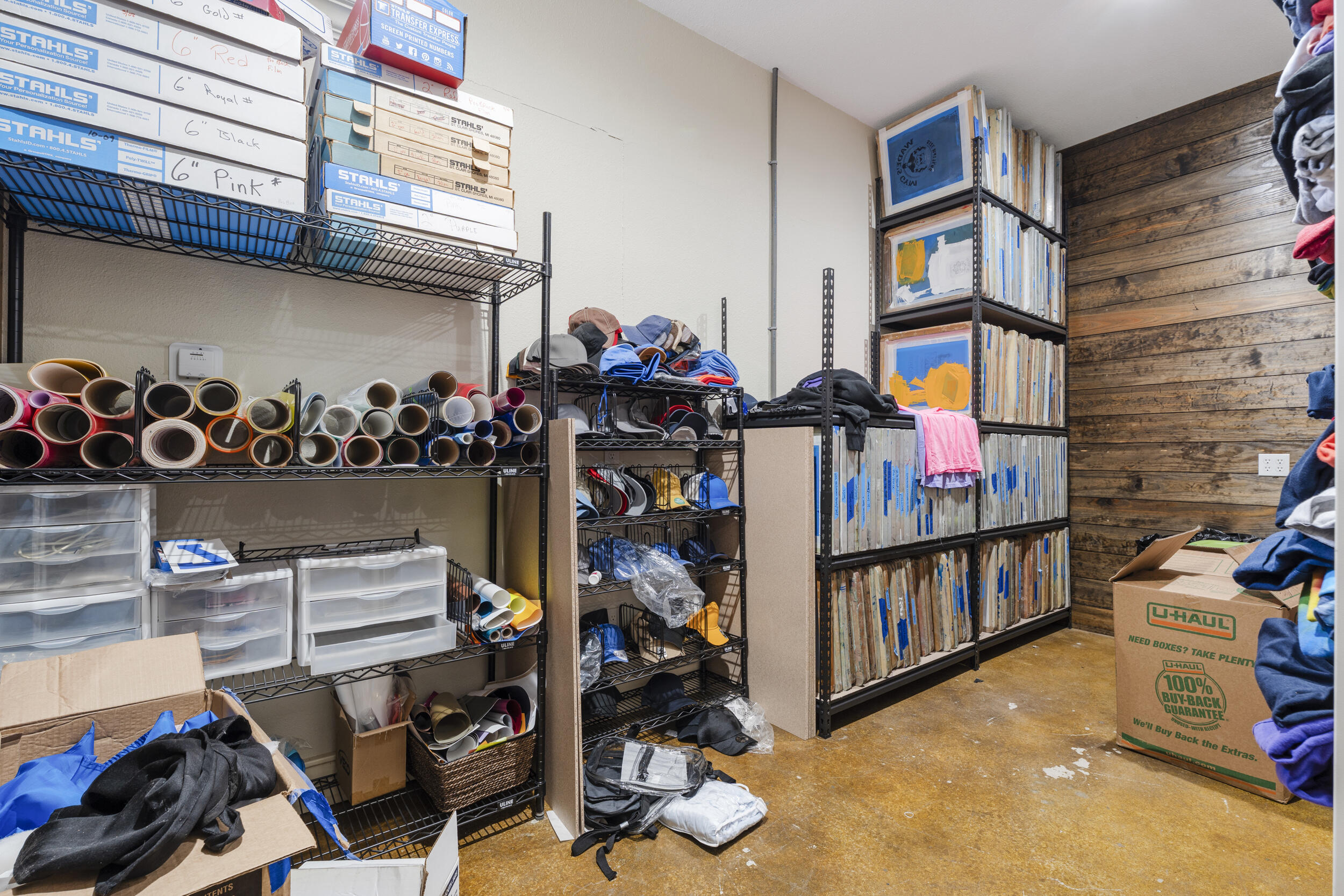main property photo 14