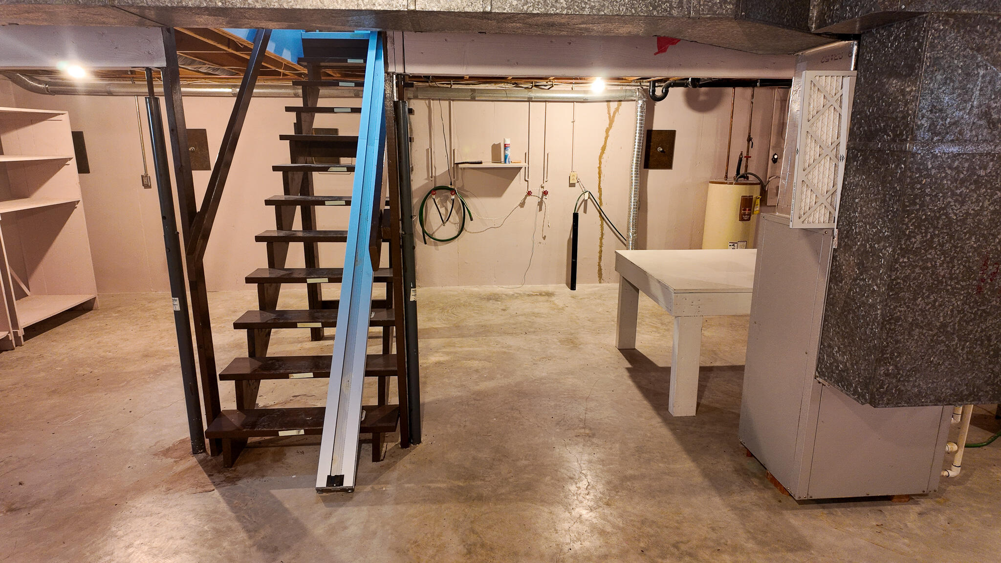main property photo 35