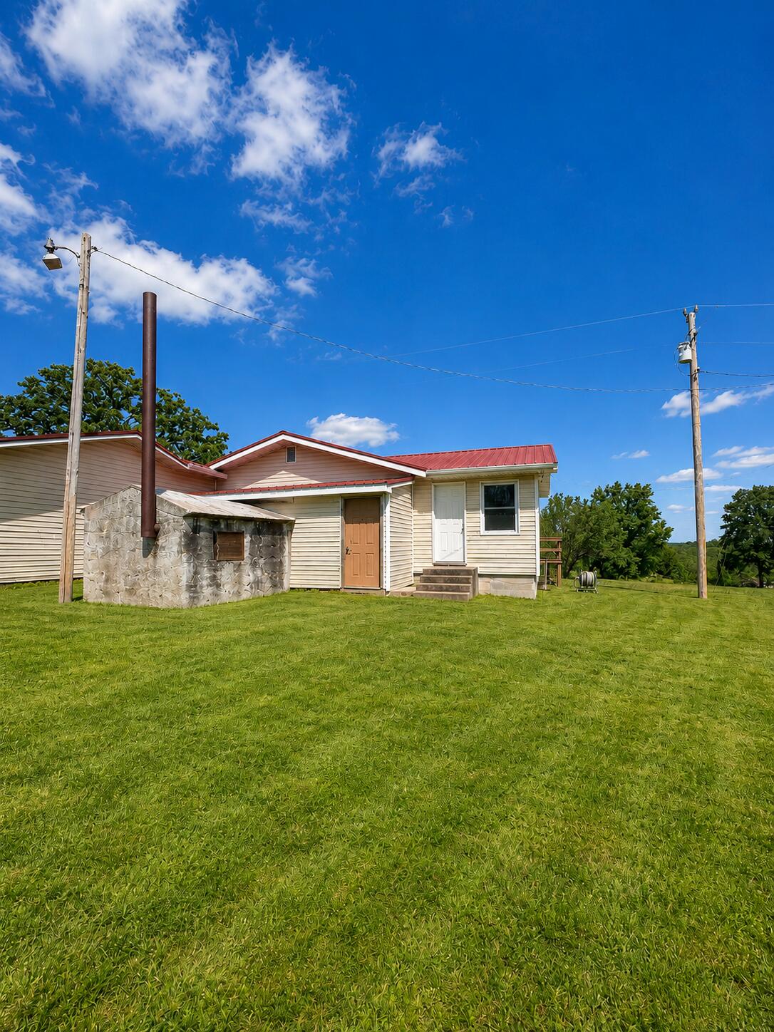 main property photo 11