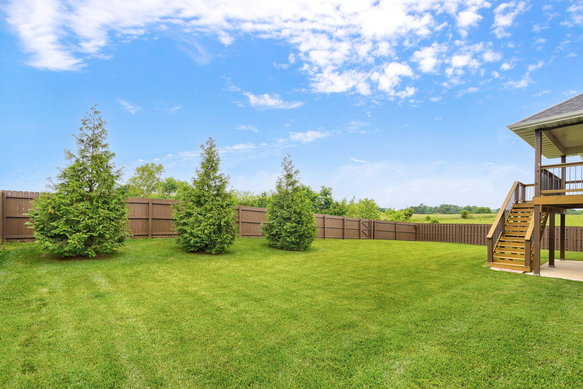 main property photo 46