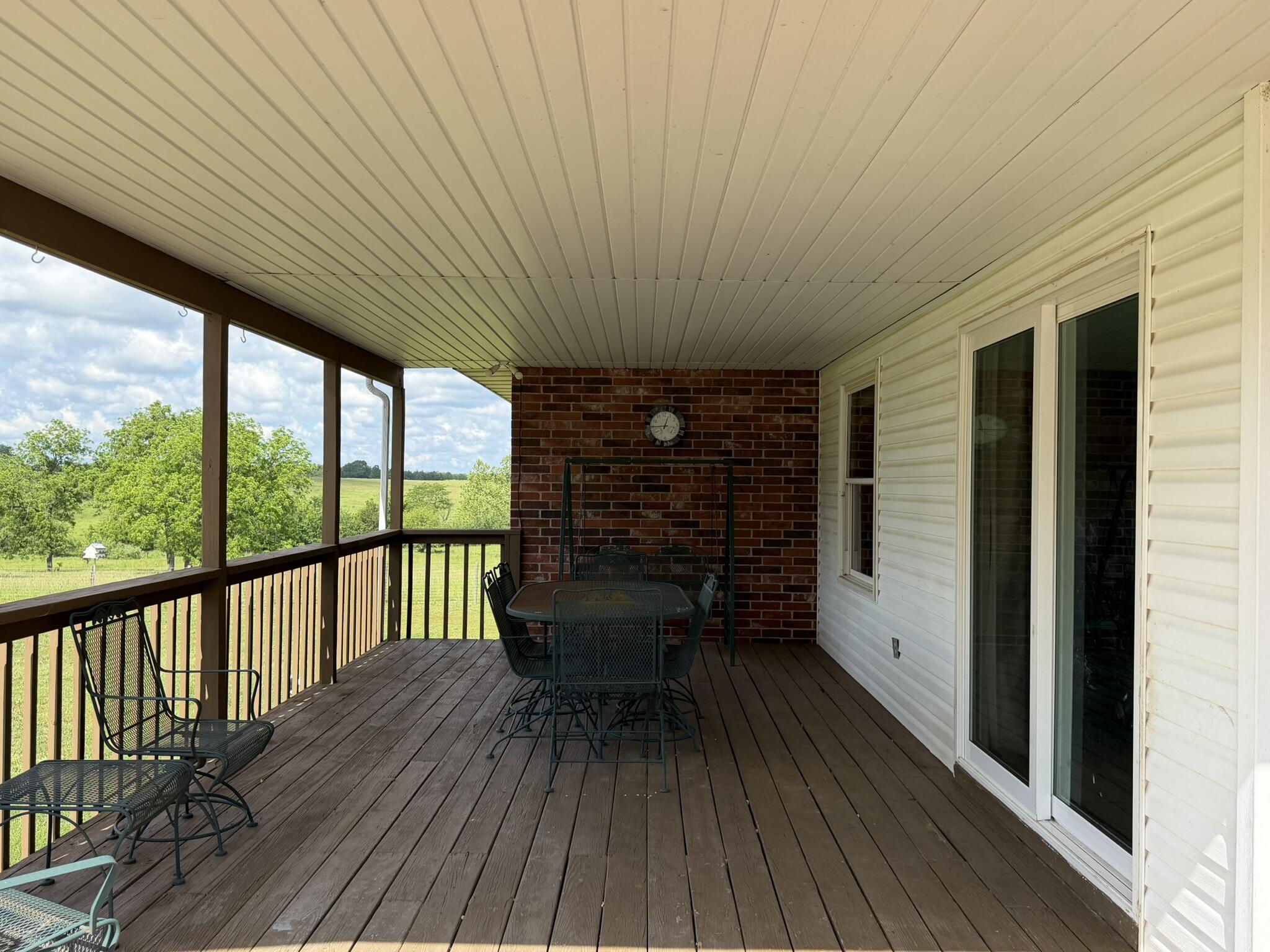 main property photo 41