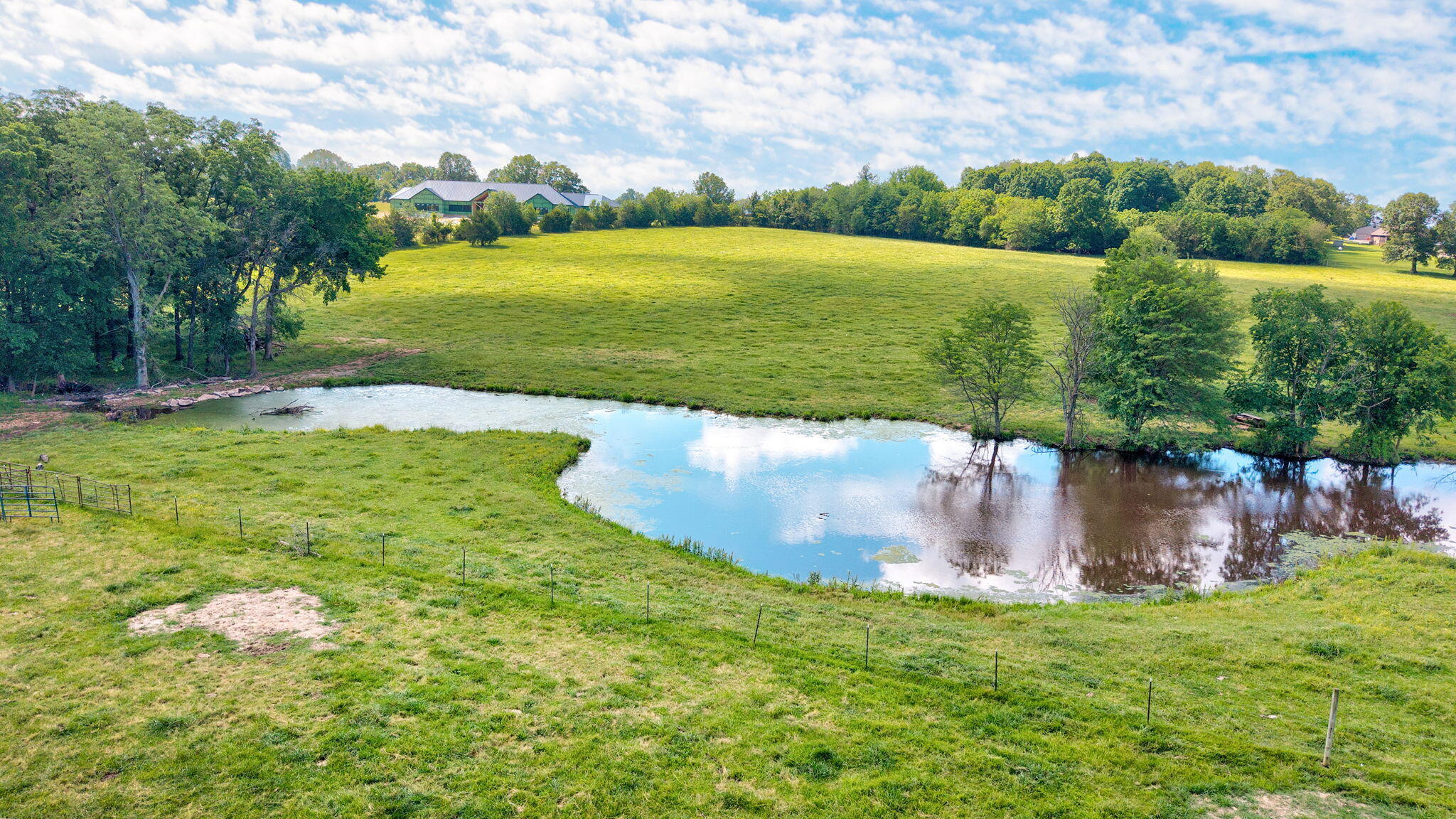 main property photo 11