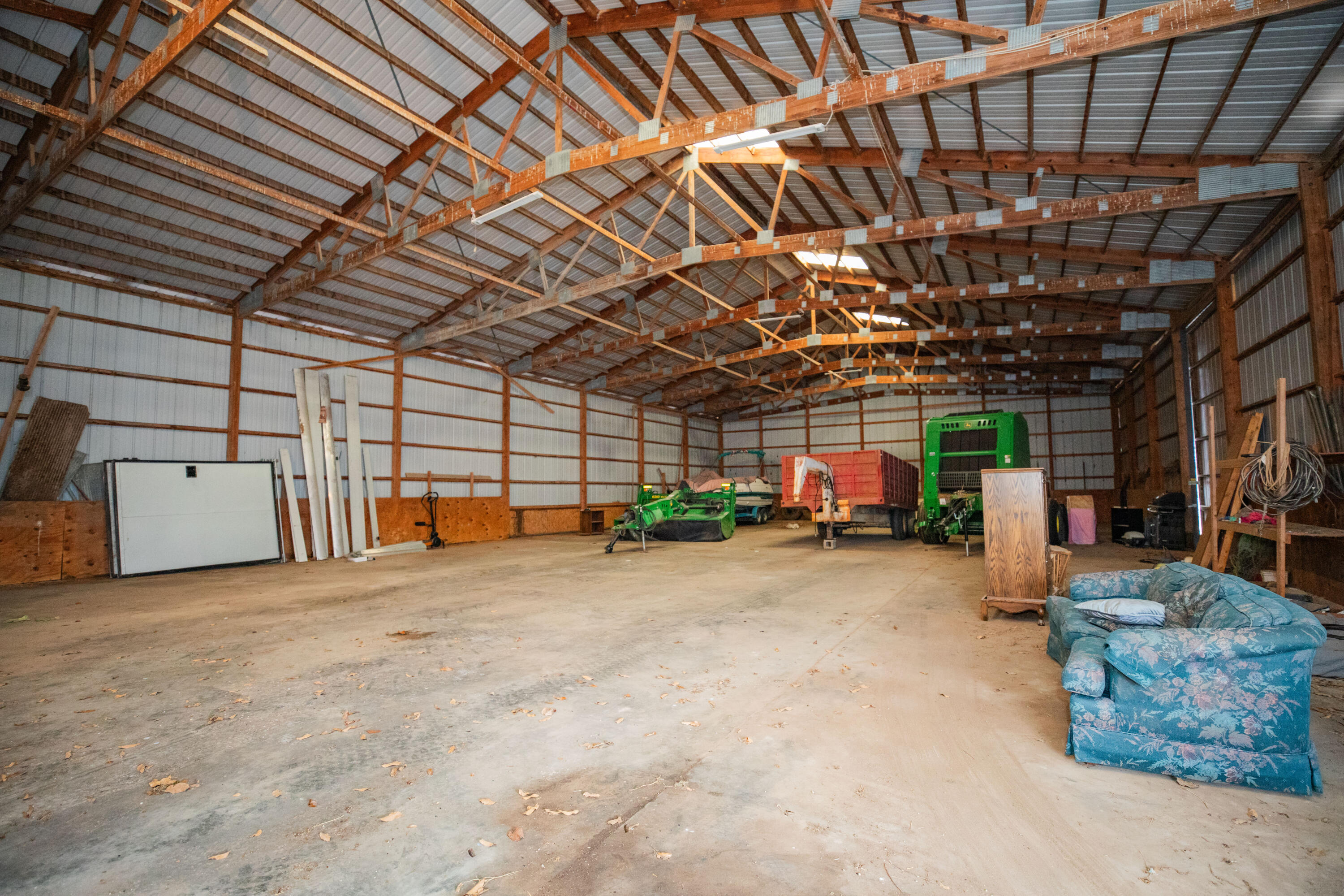 main property photo 43