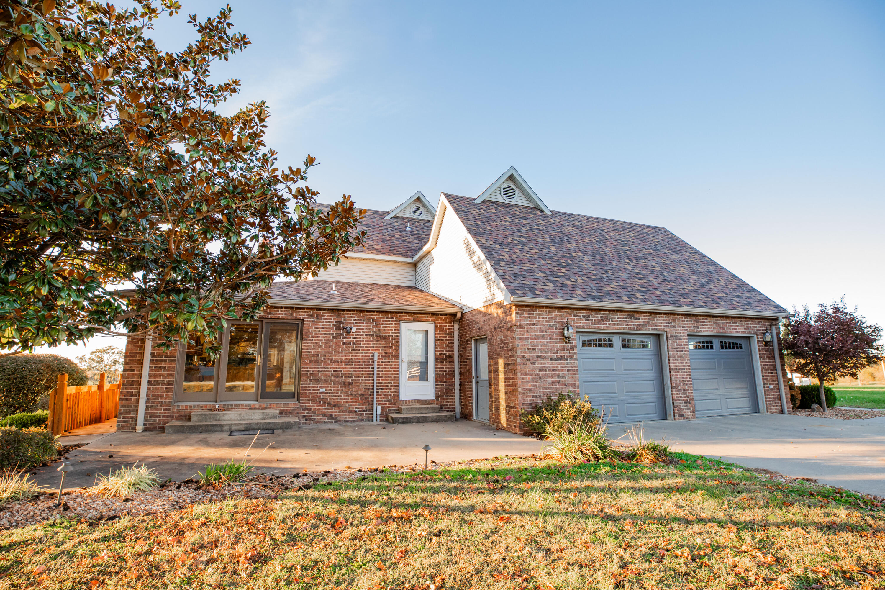 main property photo 47